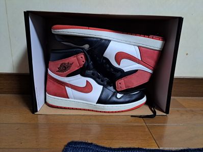 NIKE AIR JORDAN 1 RETRO HIGH "TRACK RED"