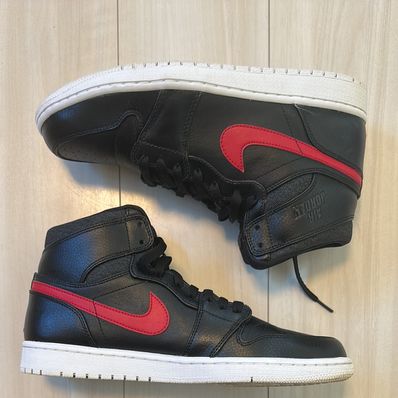 Nike Air Jordan 1 Retro High "Rare Air/Bred"