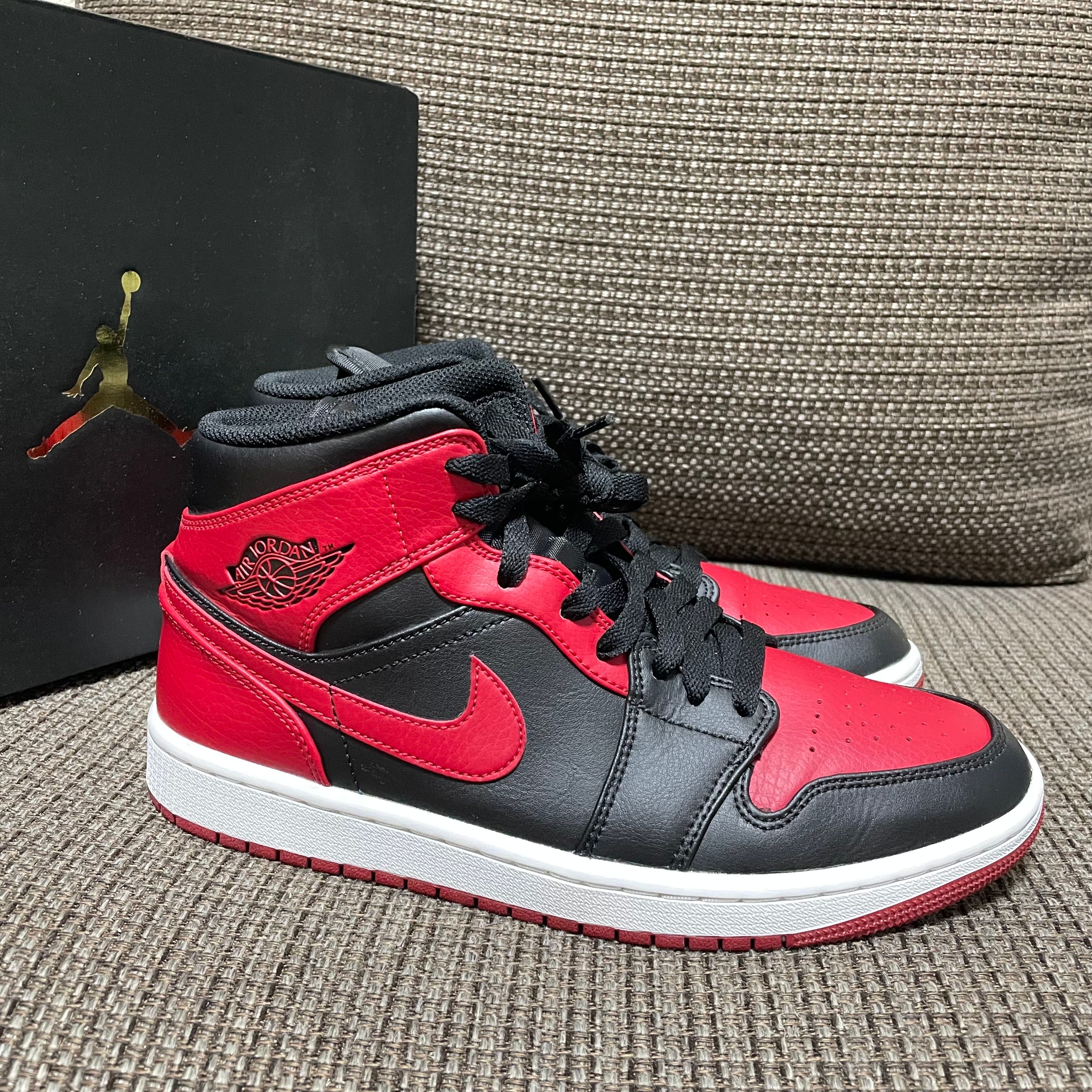 Nike Air Jordan 1 Mid "Bred"