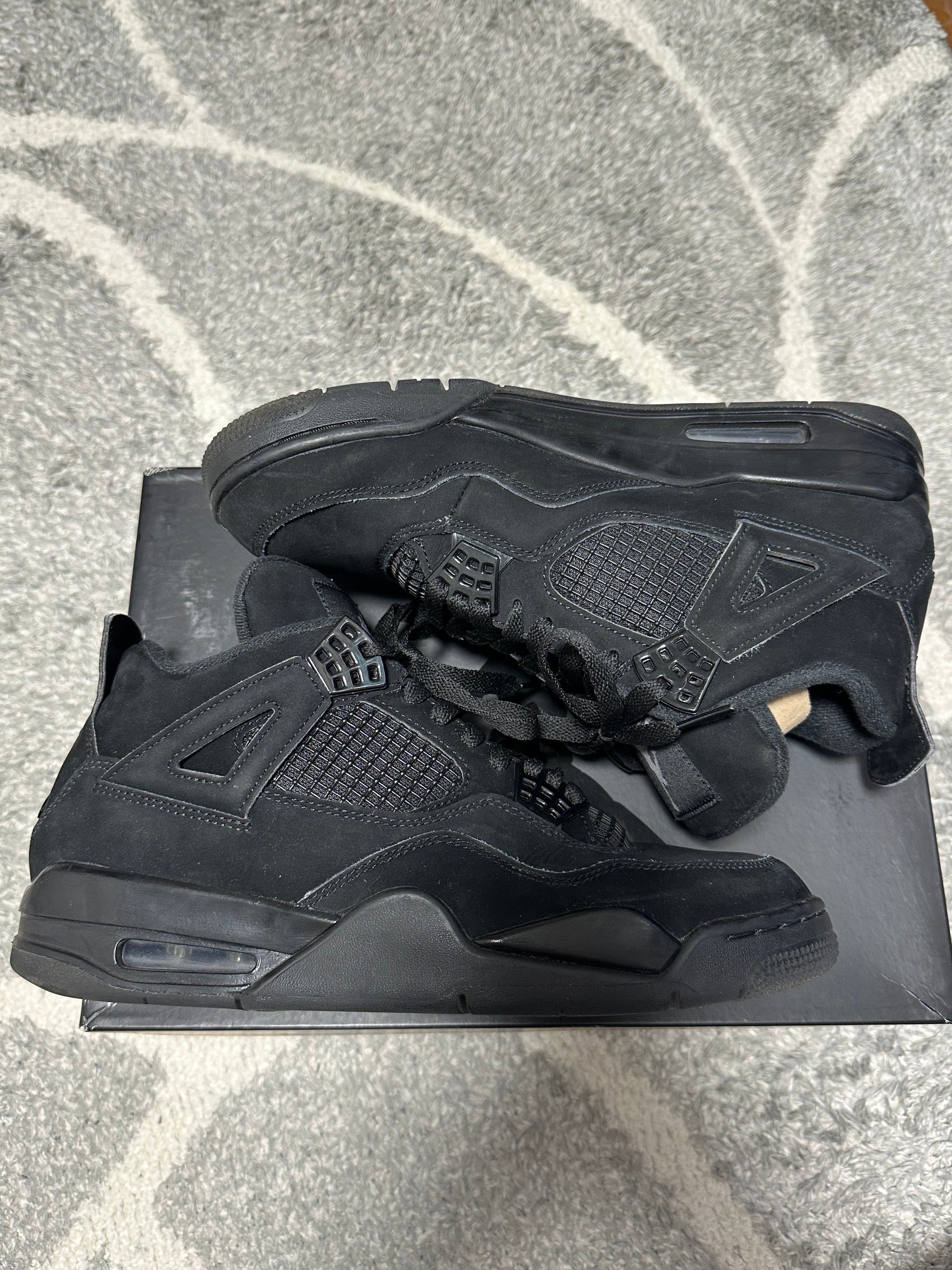 Nike Air Jordan 4 "Black Cat"