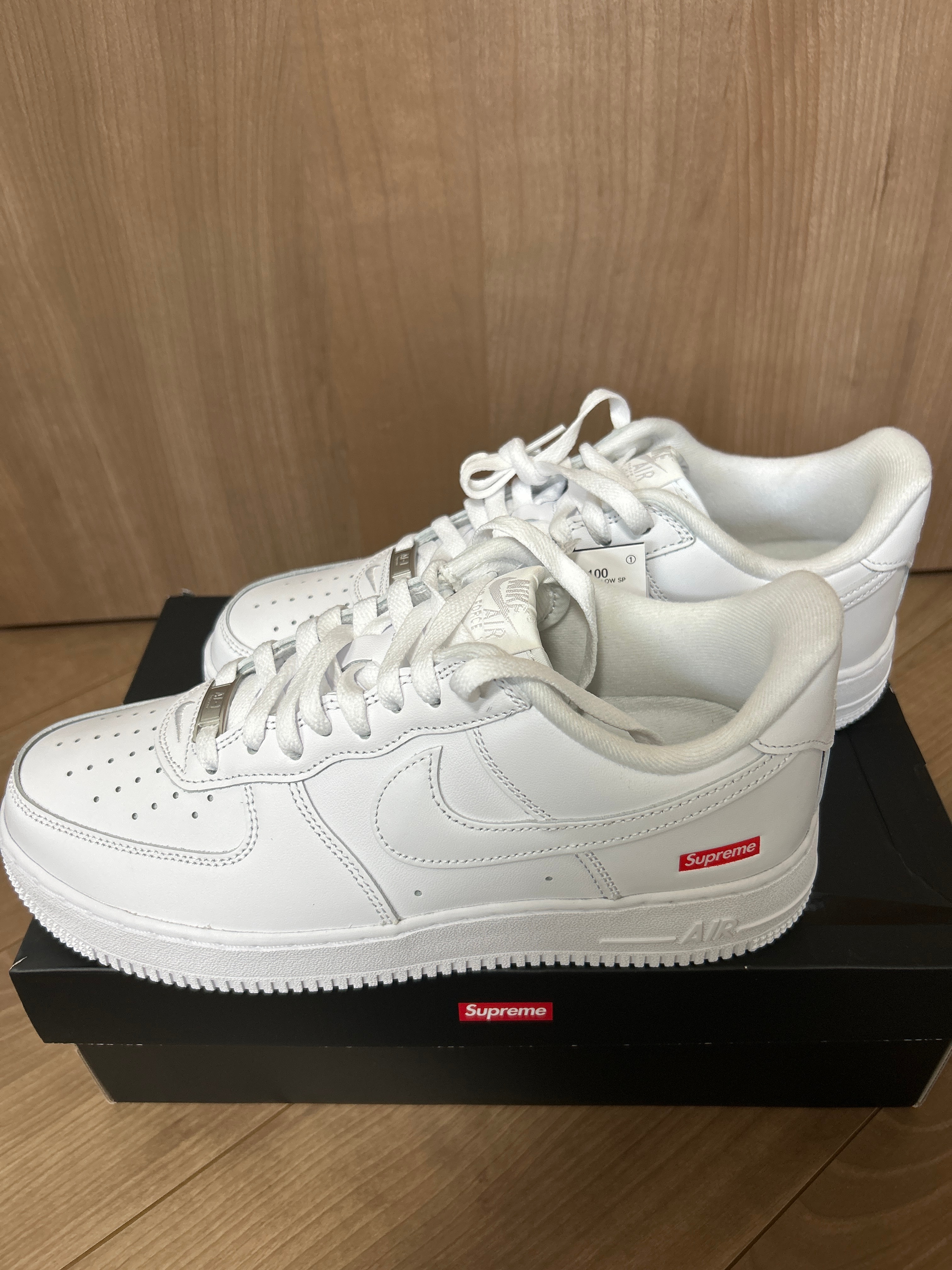 Supreme × Nike Air Force 1 Low "White"