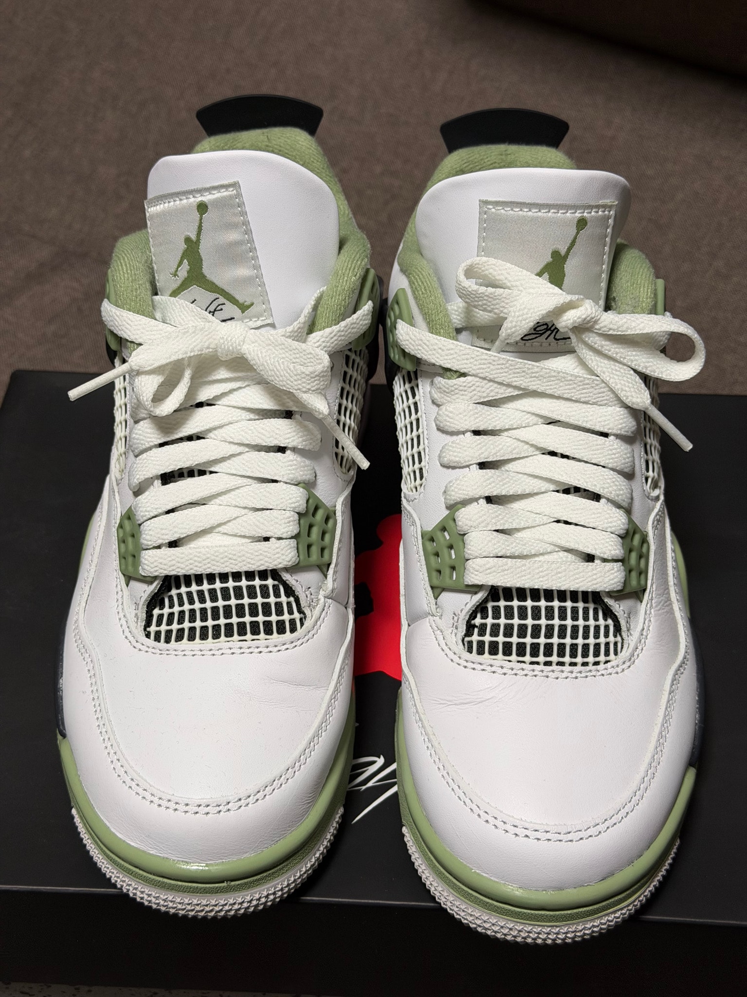 Nike Women's Air Jordan 4 "Oil Green"