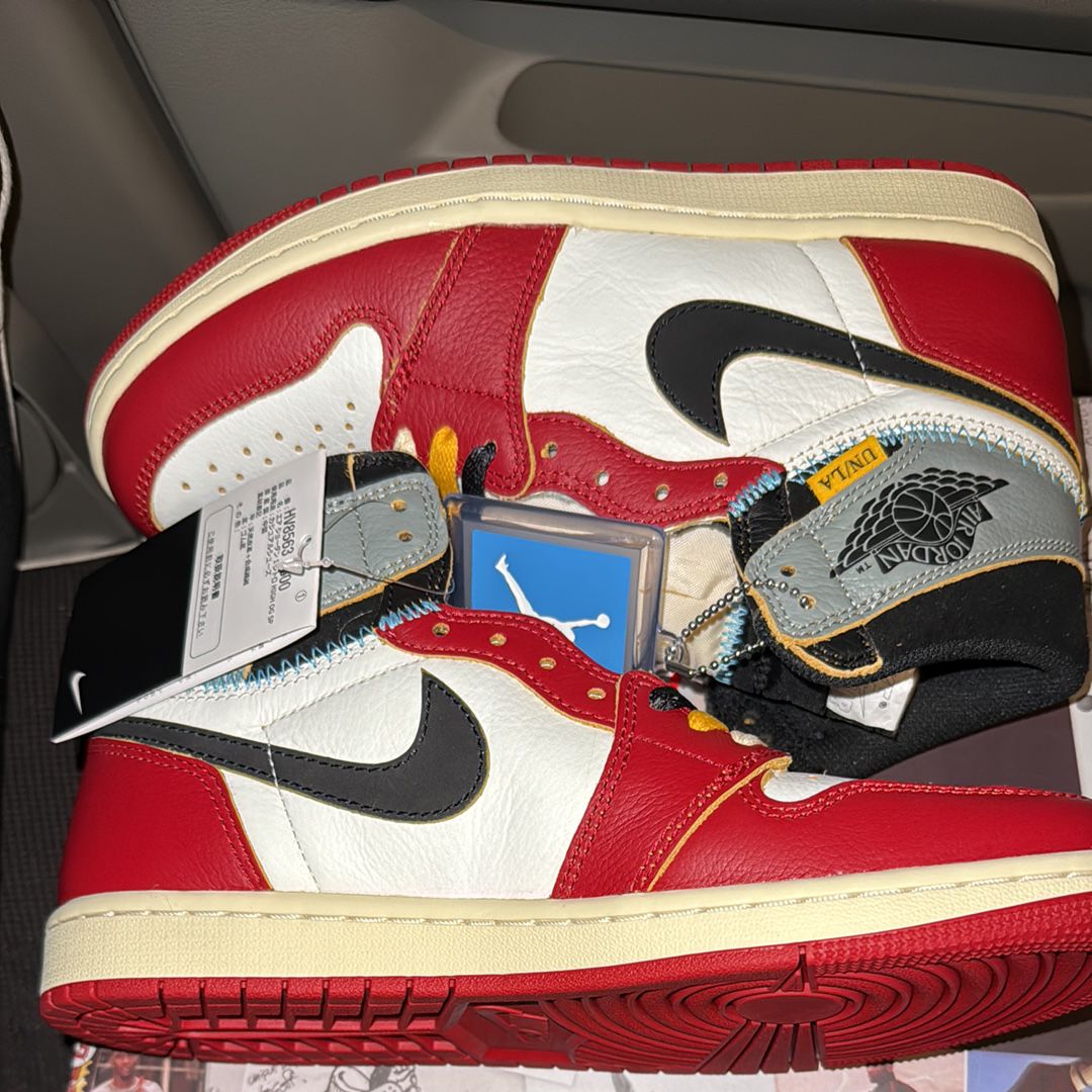 UNION × Nike Air Jordan 1 Retro High OG "Chicago/Shadow"