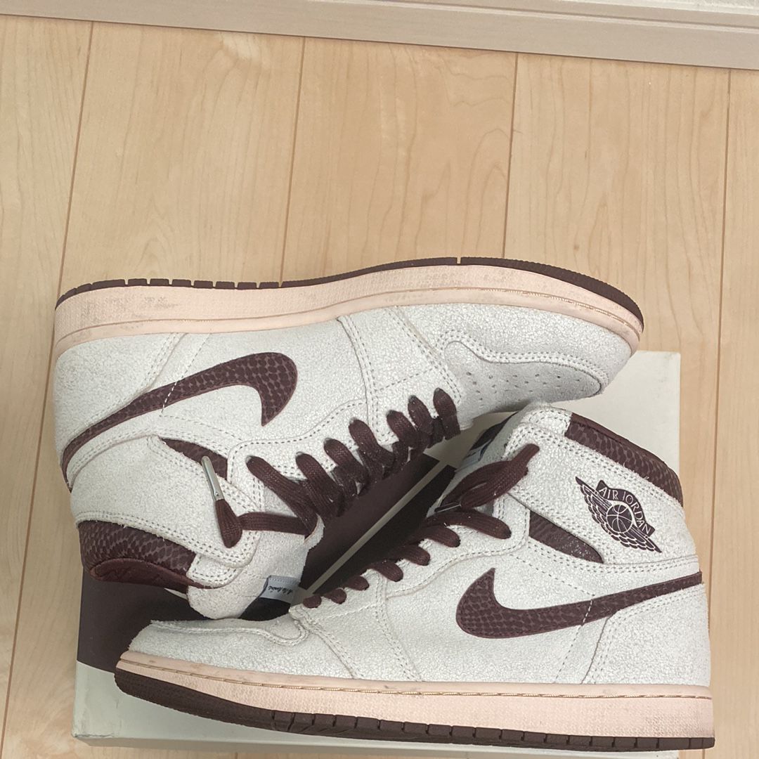 A Ma Maniere × Nike Air Jordan 1 Retro High OG "Sail and Burgundy"