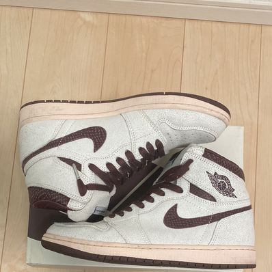 A Ma Maniere × Nike Air Jordan 1 Retro High OG "Sail and Burgundy"