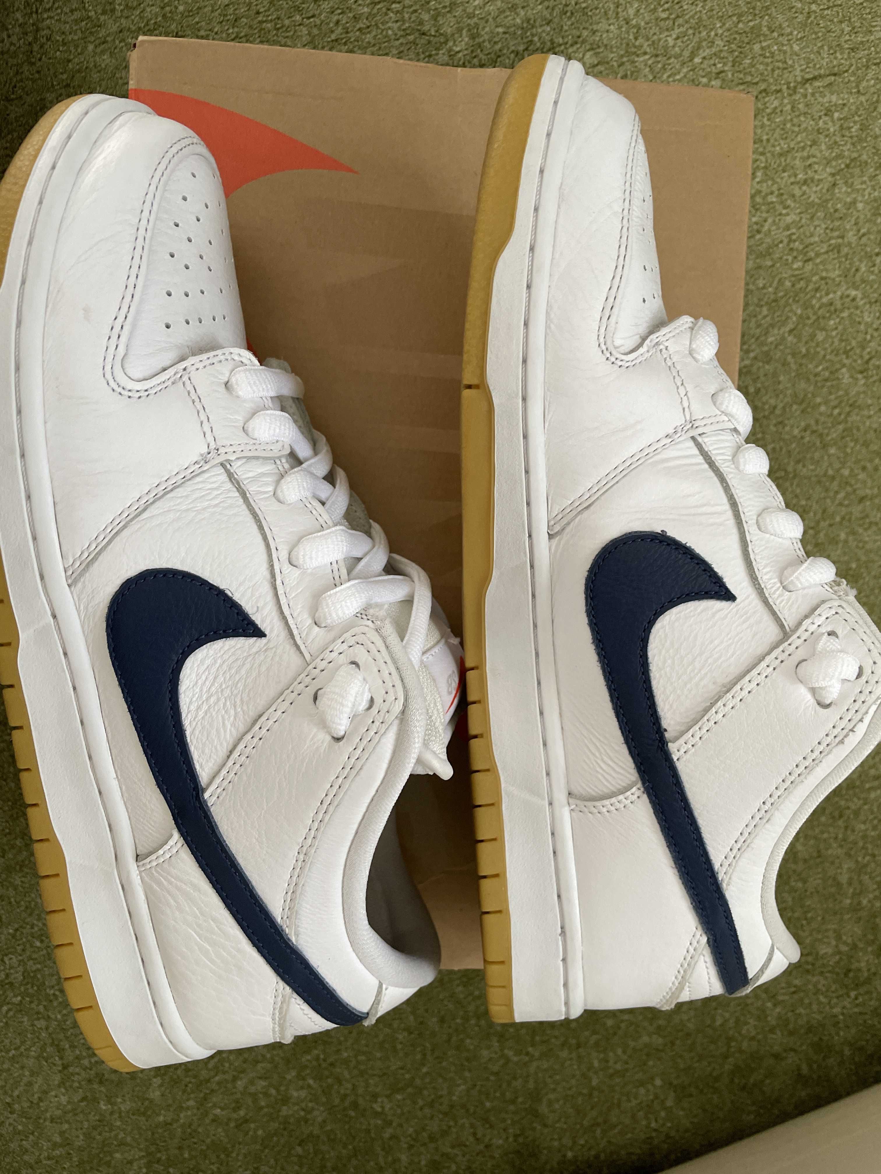 Nike SB Dunk Low "Orange Label White Navy"
