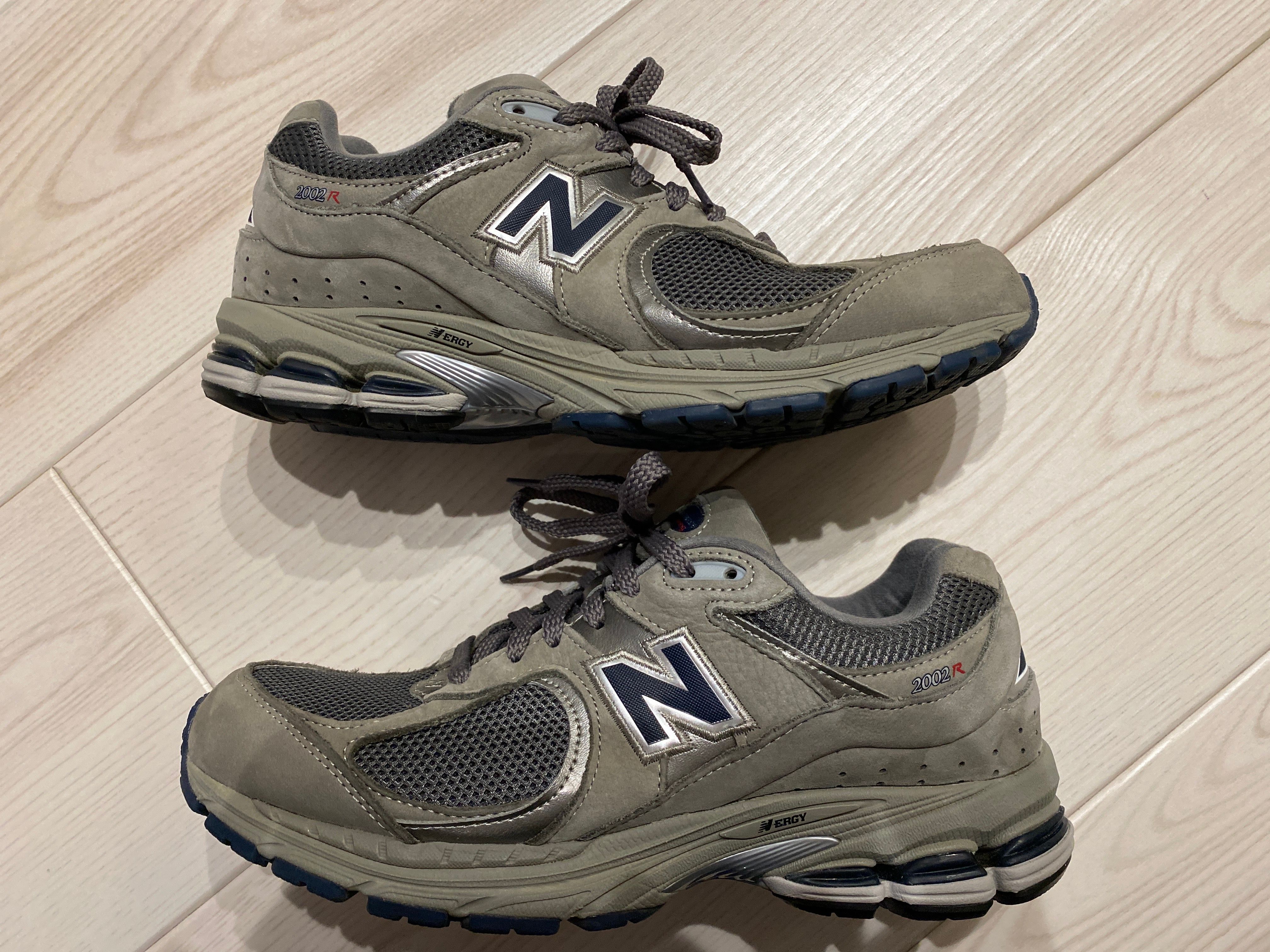 New Balance 2002R "Gray"