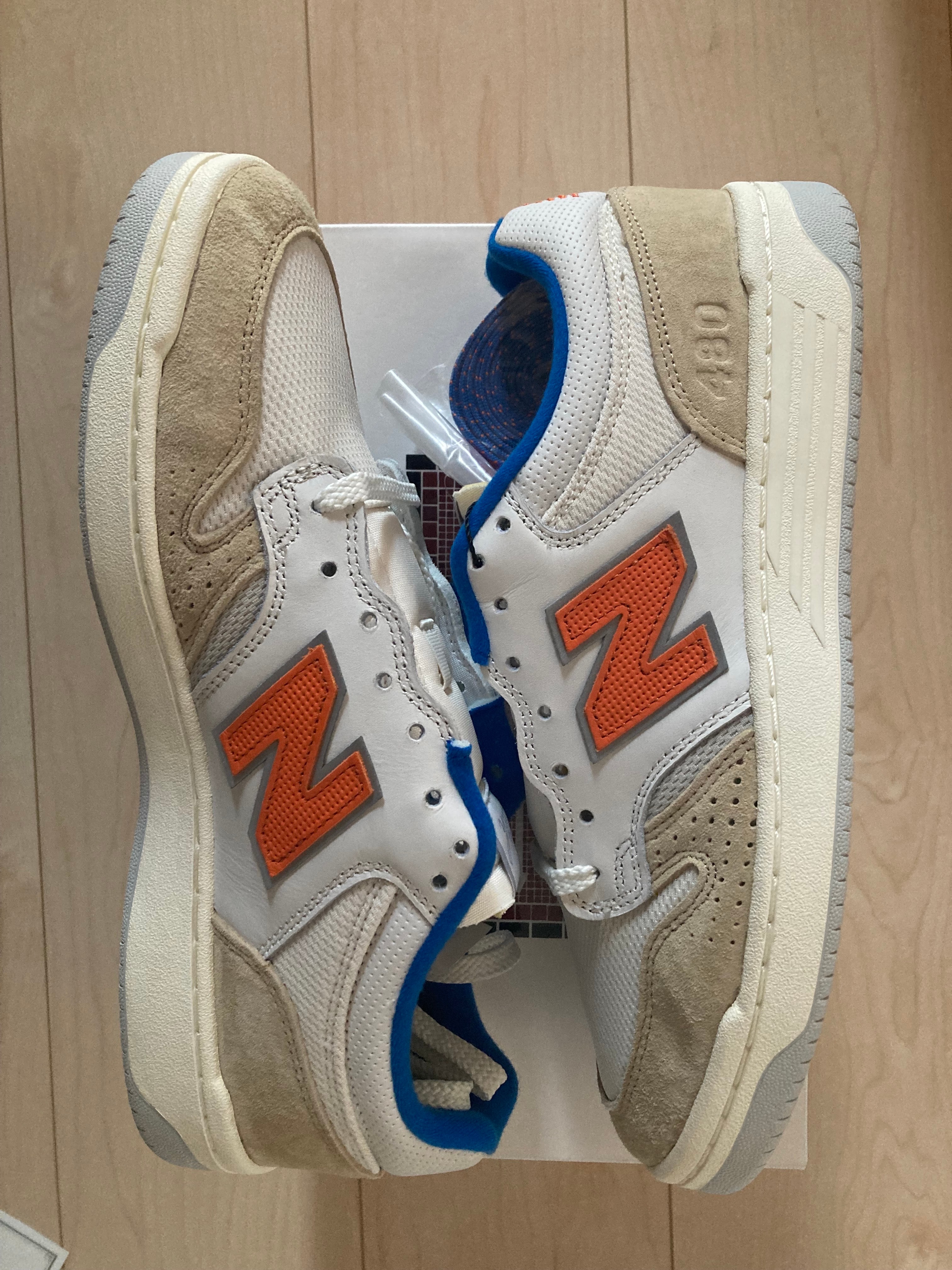 キス × ニューバランス ヌメリック480 マディソンスクエアガーデン "タンオレンジ"