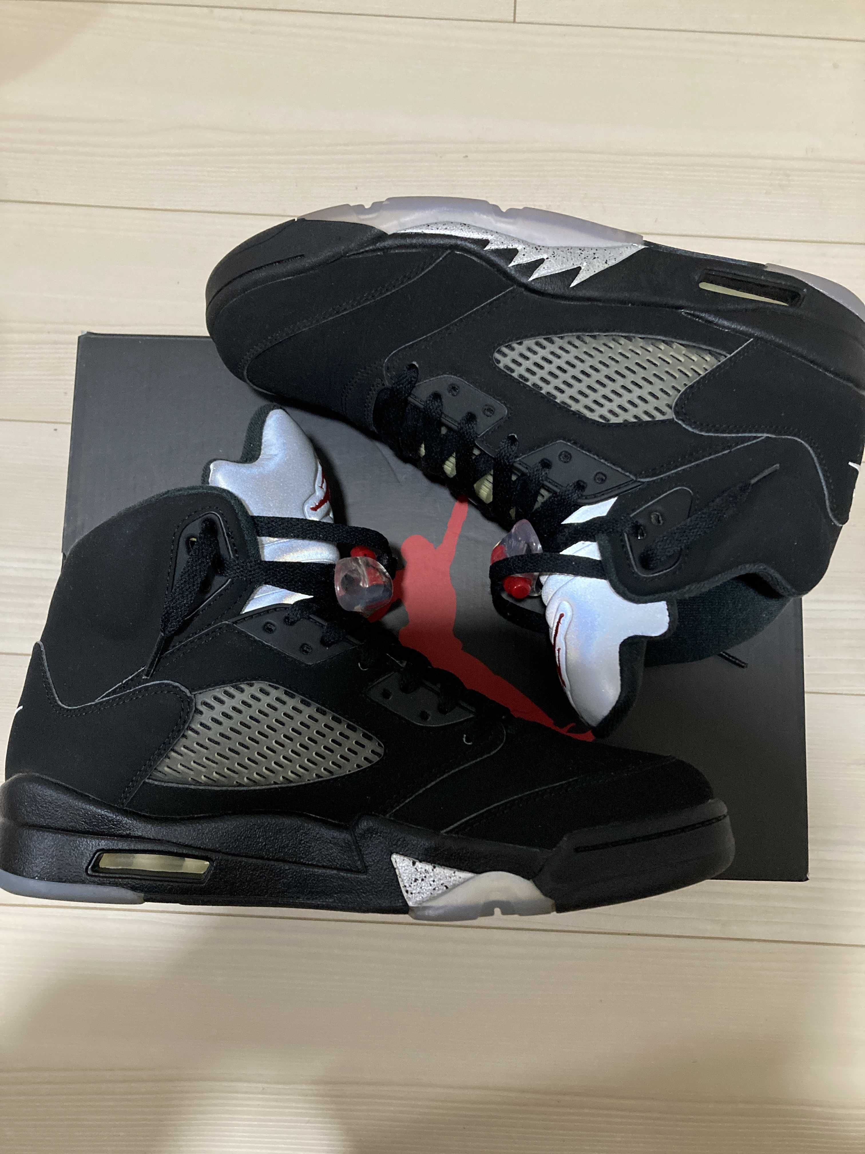 Nike Air Jordan 5 Retro OG "Black/Fire Red/Metallic Silver/White" (2016)