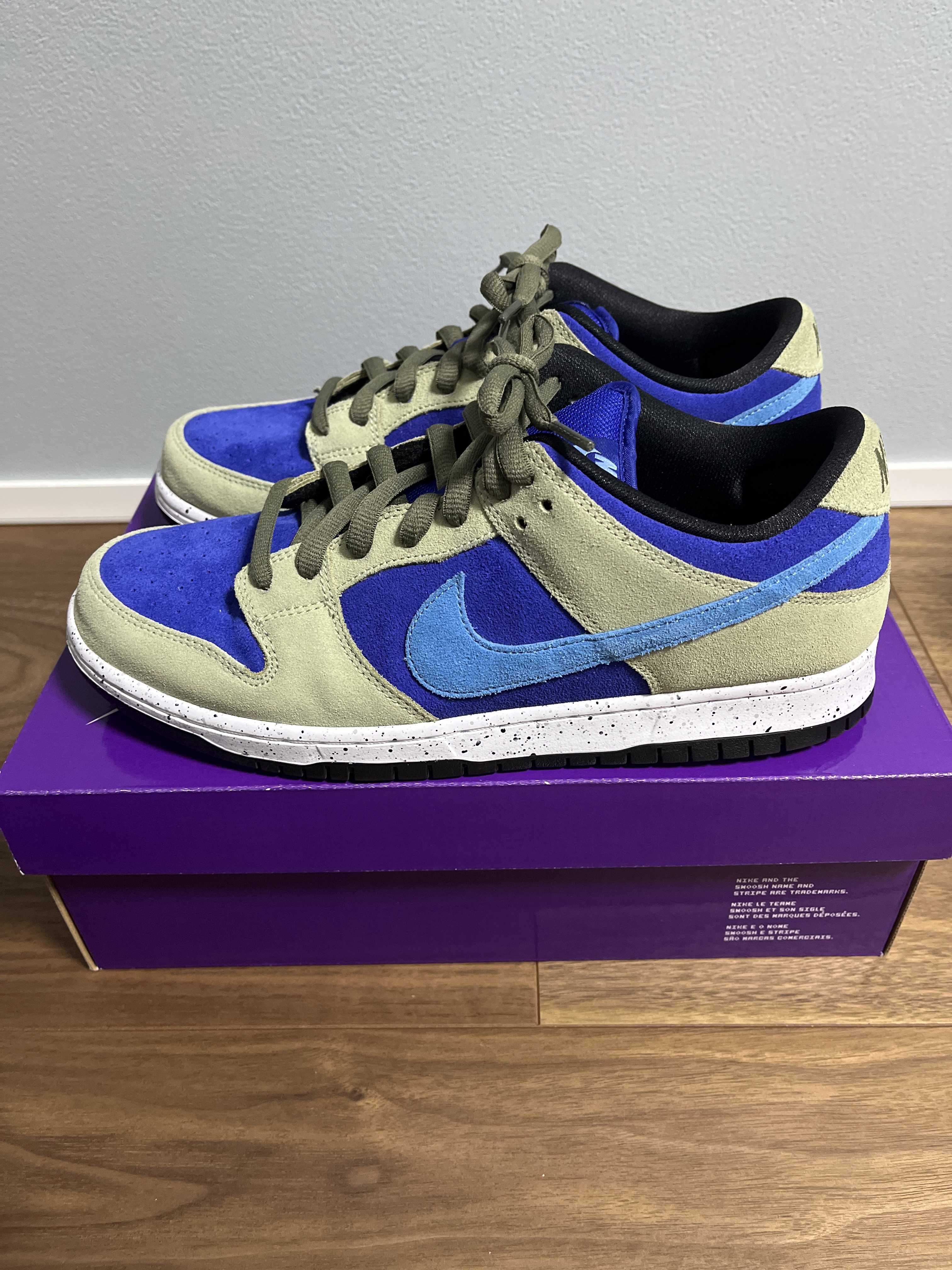 Nike SB Dunk Low "Celadon"