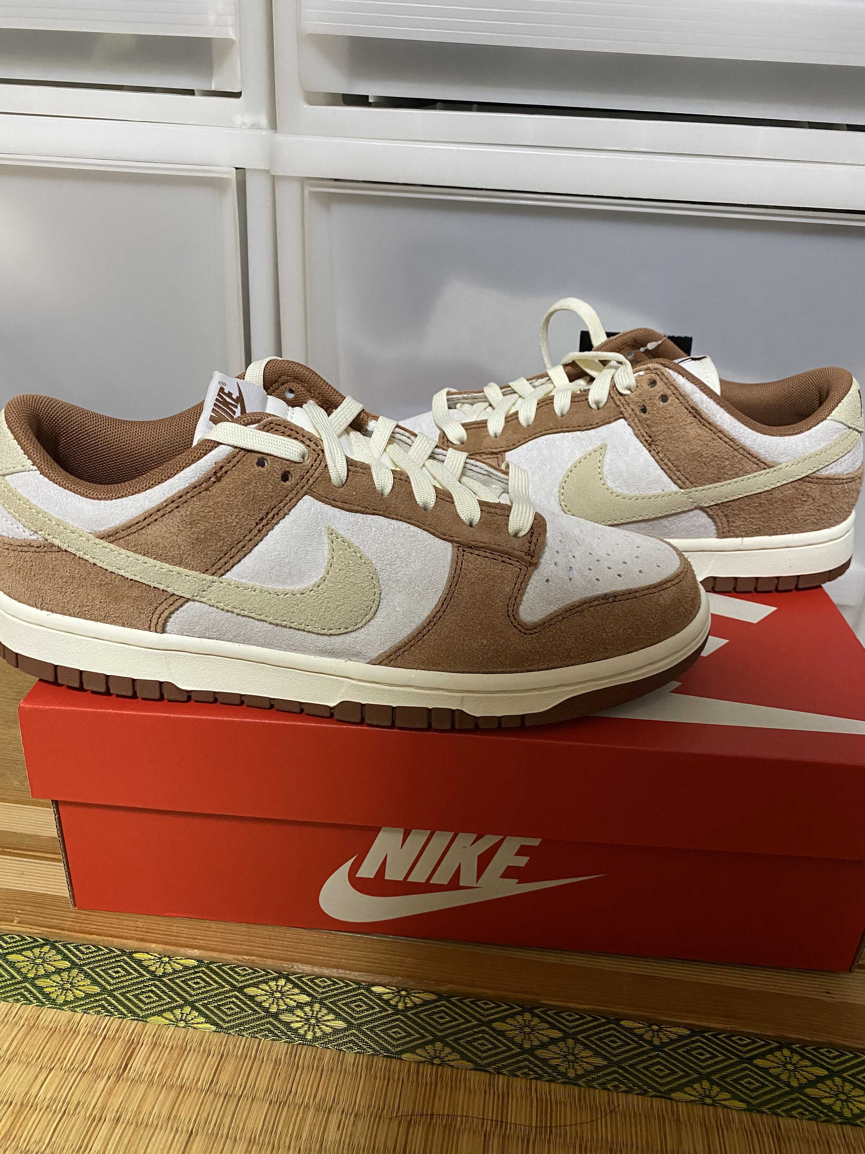 Nike Dunk Low PRM "Medium Curry"