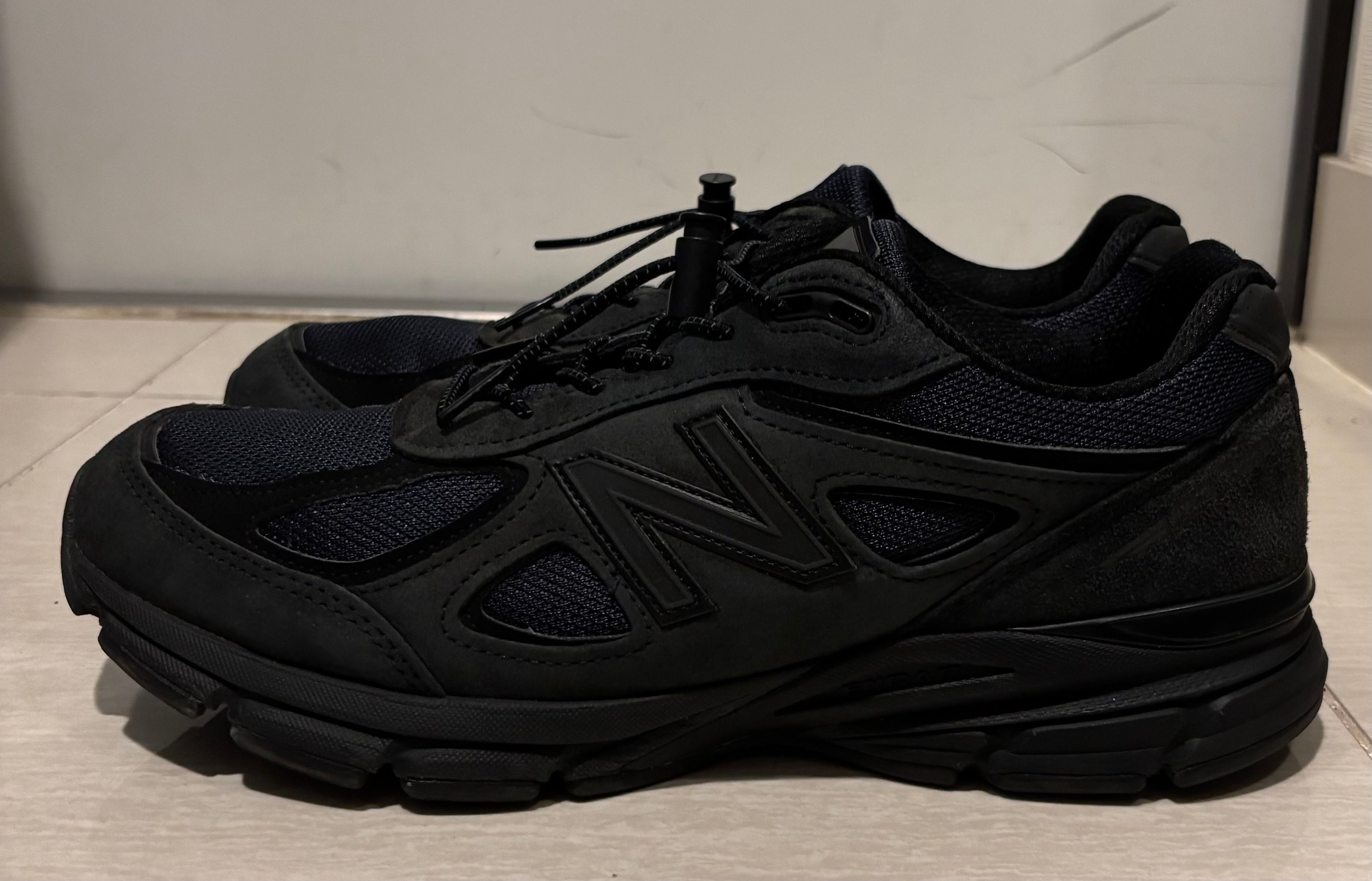 JJJJound × New Balance 990V4 "Navy"