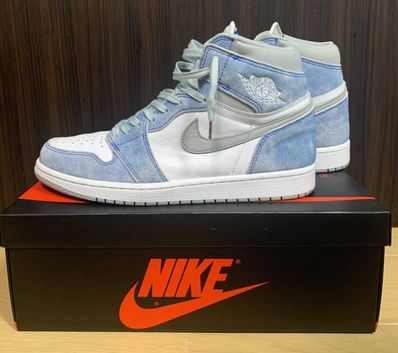 Nike Air Jordan 1 High OG "Hyper Royal"