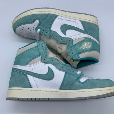 Nike Air Jordan 1 Retro High OG "Turbo Green"