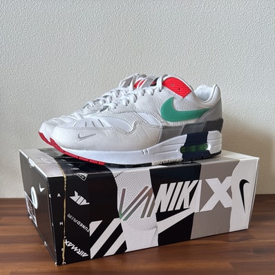 AIR MAX 1 "EVOLUTION OF ICONS"