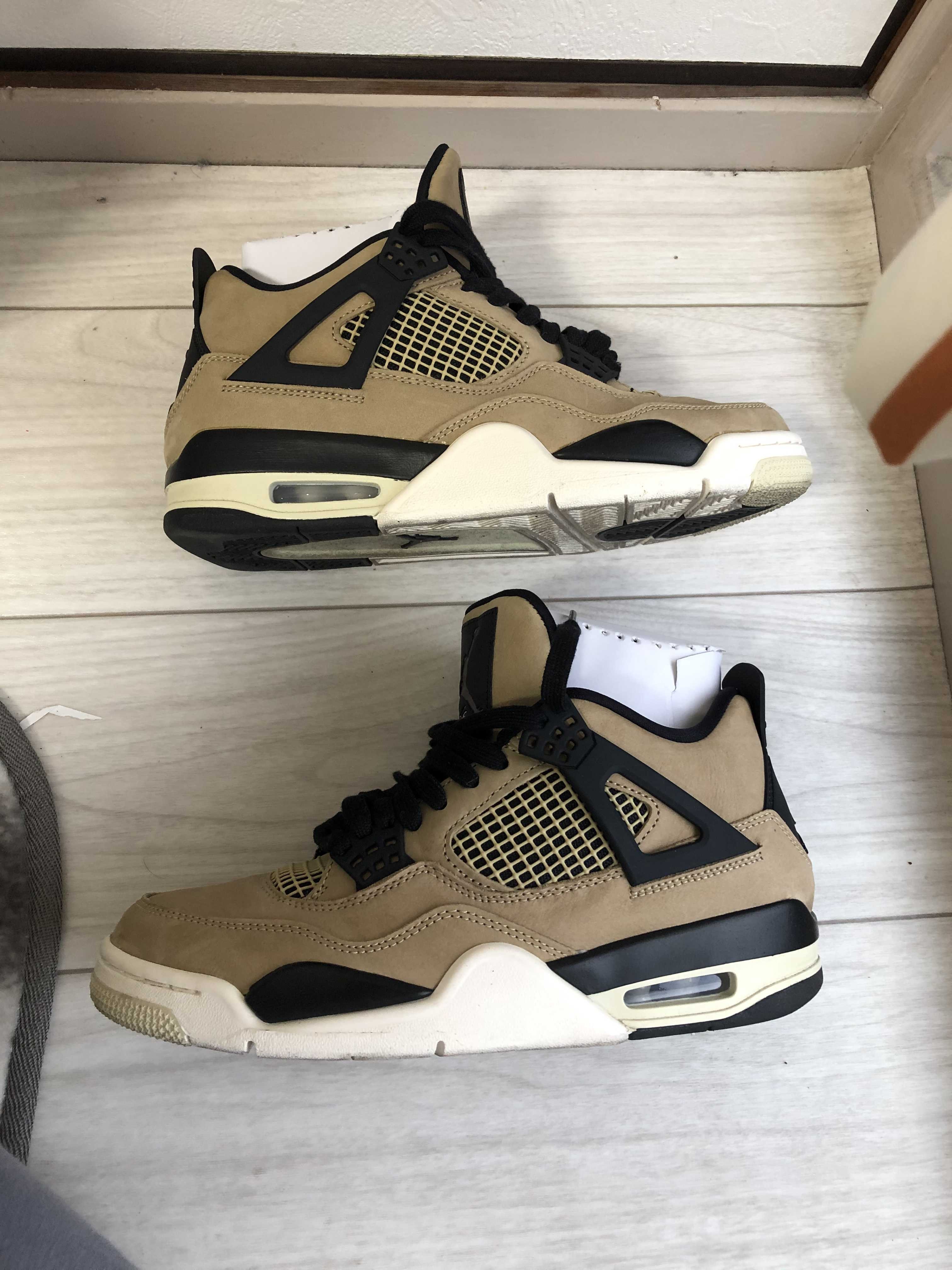 オープニング 大放出セール Nike エアジョーダン4 マッシュルーム ウィメンズ25cm スニーカー Mscivilrightsproject Org