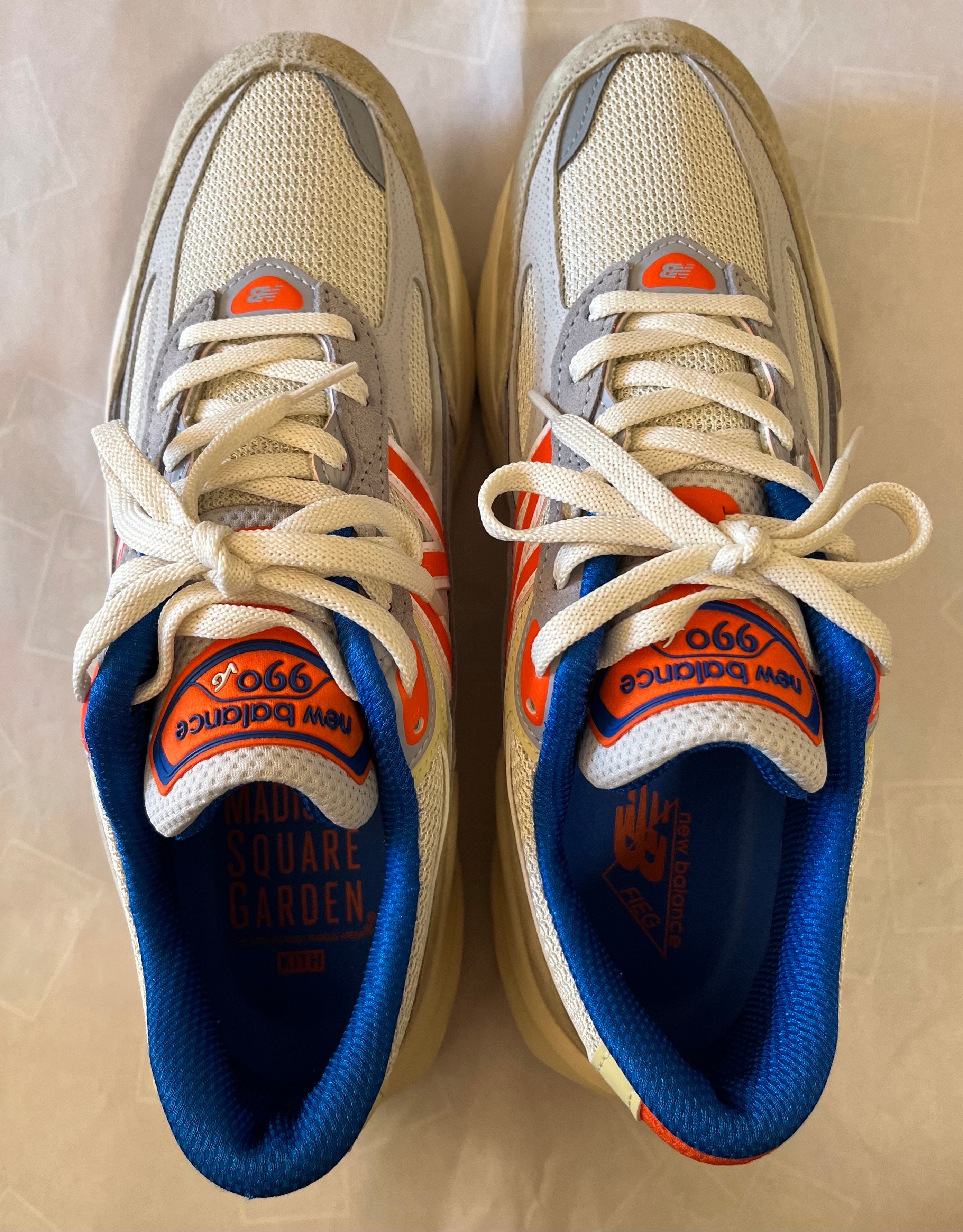 KITH × New Balance 990V6 Madison Square Garden "Sanddrift"