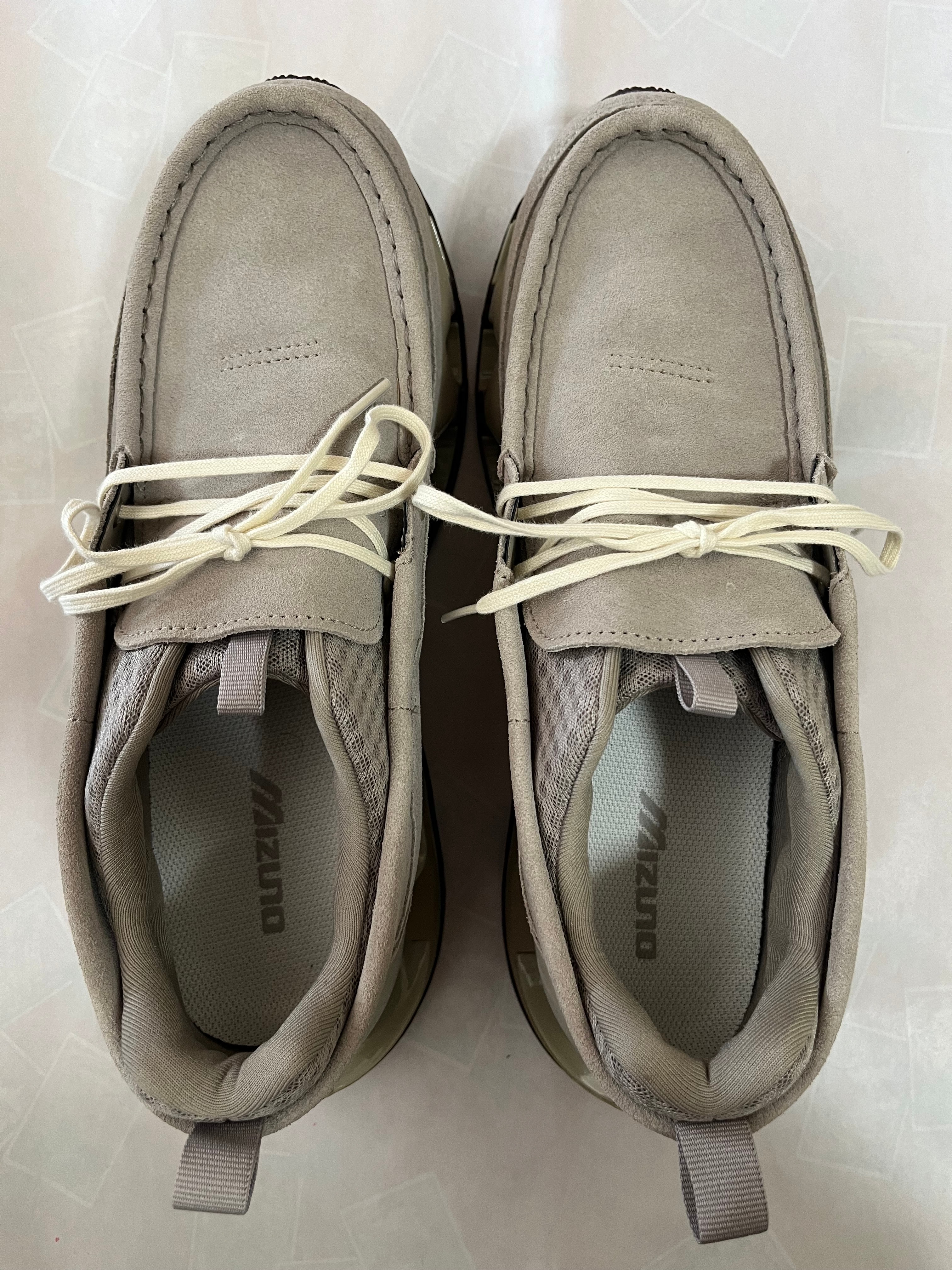 ミズノ ウェーブ プロフェシー モック スウェード "トープ"