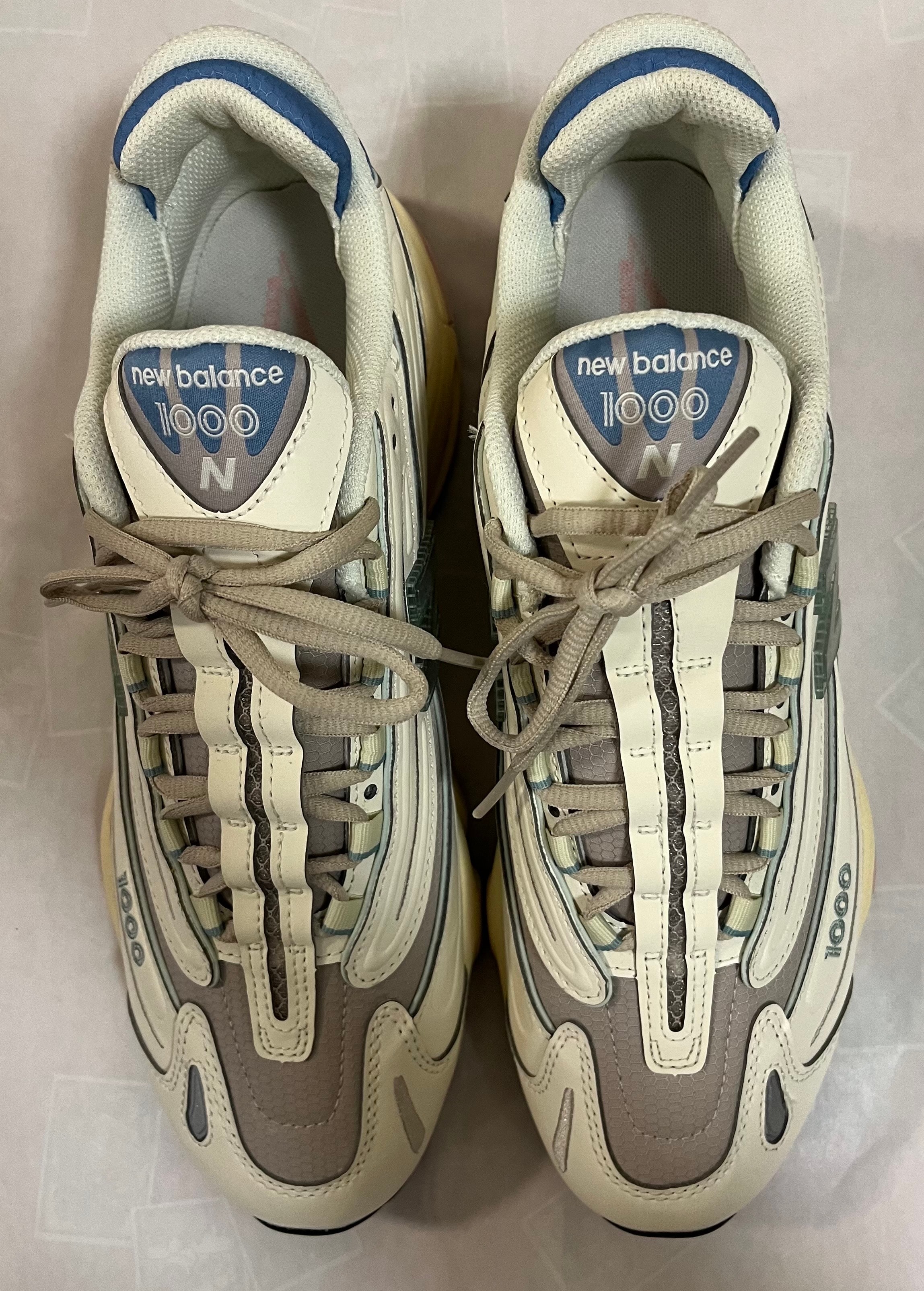 ニューバランス 1000 "アンゴラムーンロック"