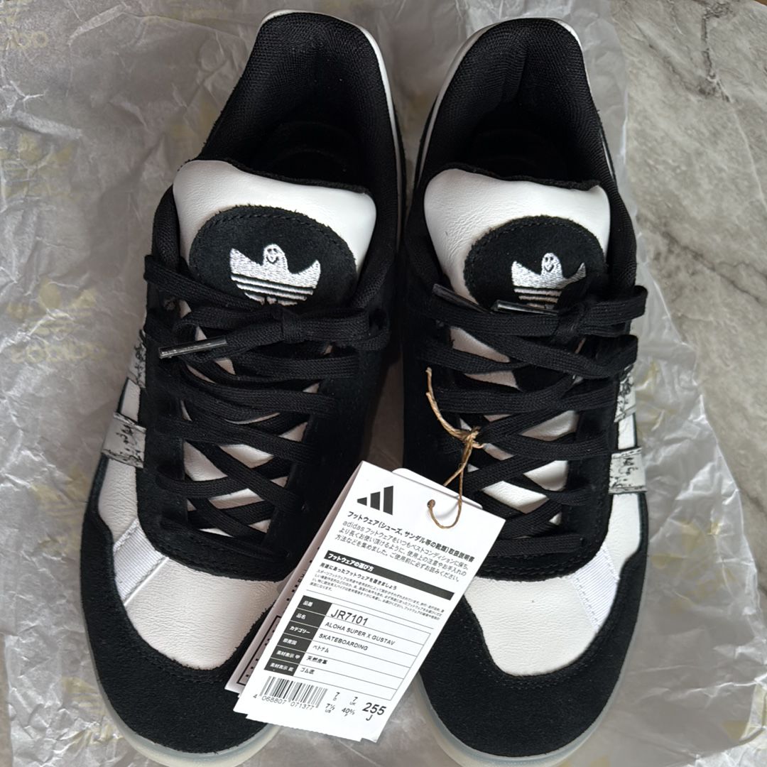 アディダスオリジナルス アロハ スーパー "コアブラック/クラウドホワイト/チョークホワイト"