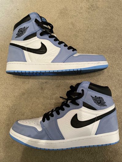 Nike Air Jordan 1 High OG "University Blue"