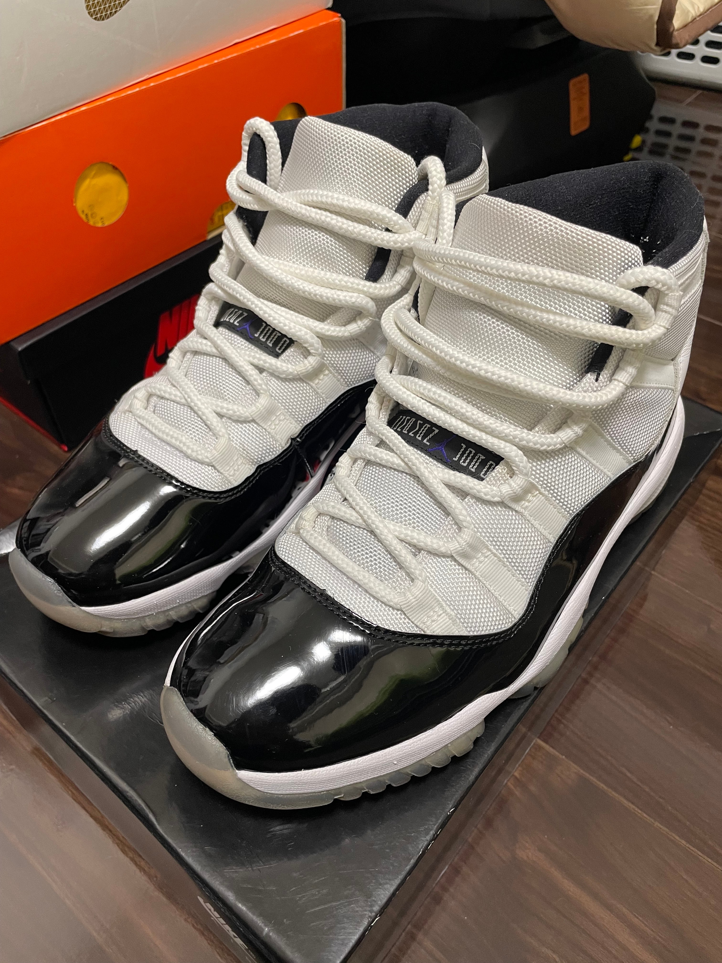 Nike Air Jordan 11 Retro "Concord" (2018)