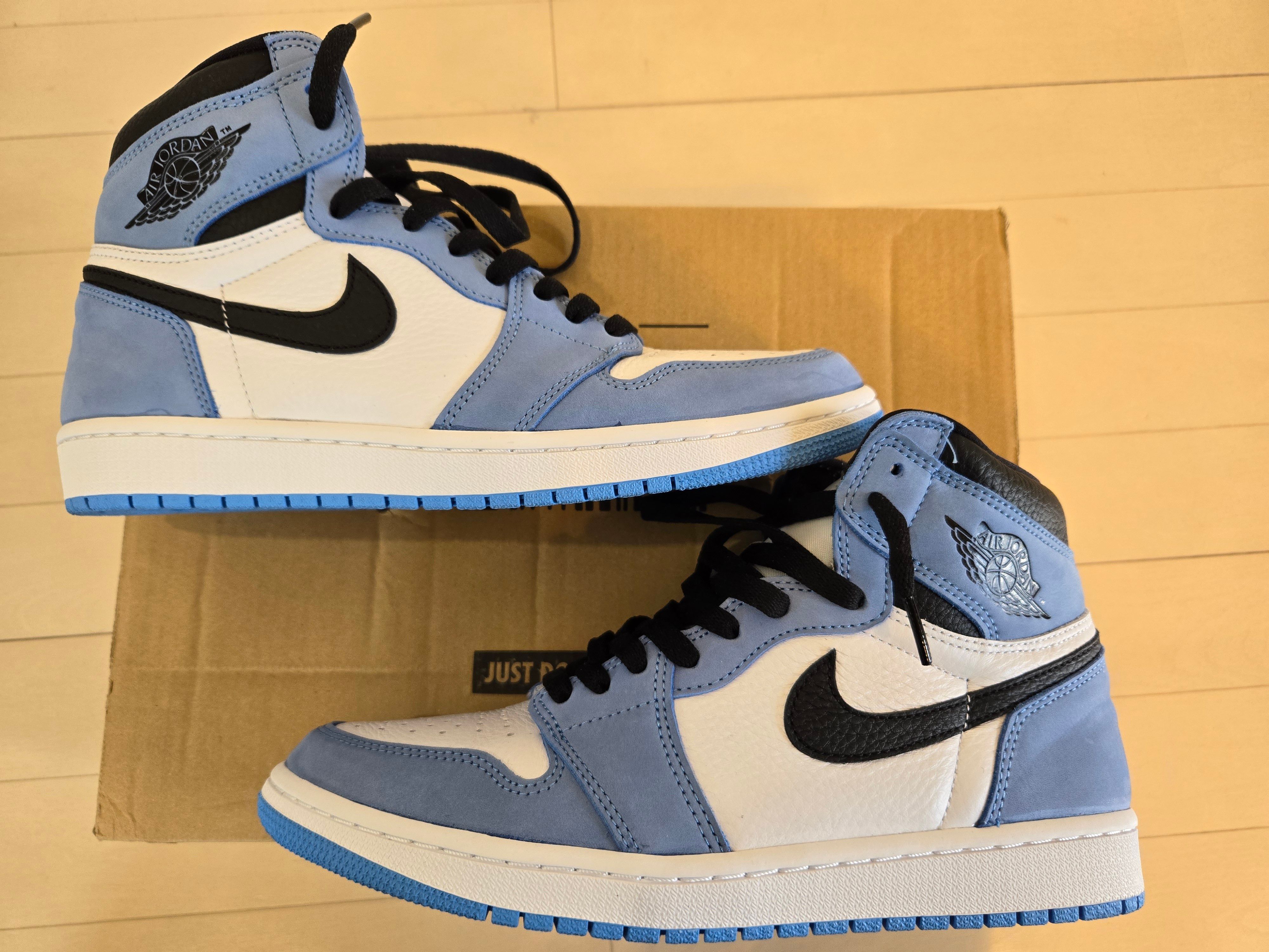 Nike Air Jordan 1 High OG "University Blue"