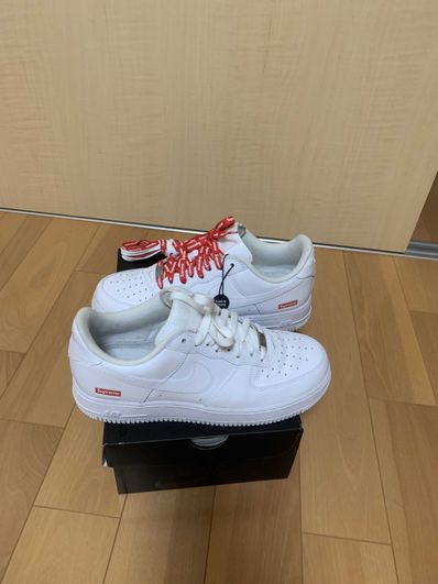 Supreme × Nike Air Force 1 Low "White"