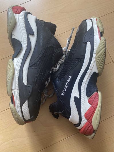BALENCIAGA Triple S "Black/Red"