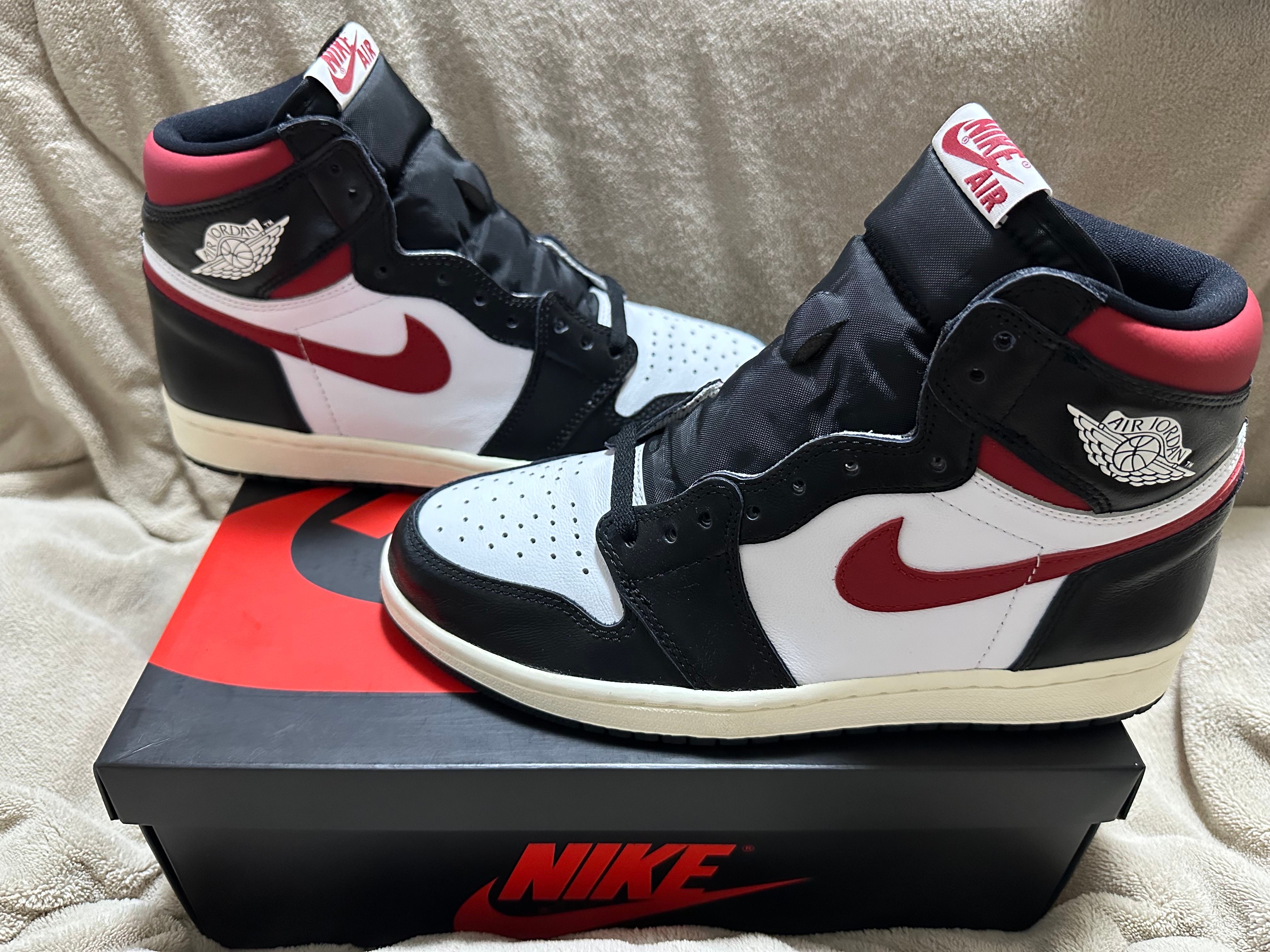 Nike Air Jordan 1 Retro High "Black/White/Sail/Gym Red"
