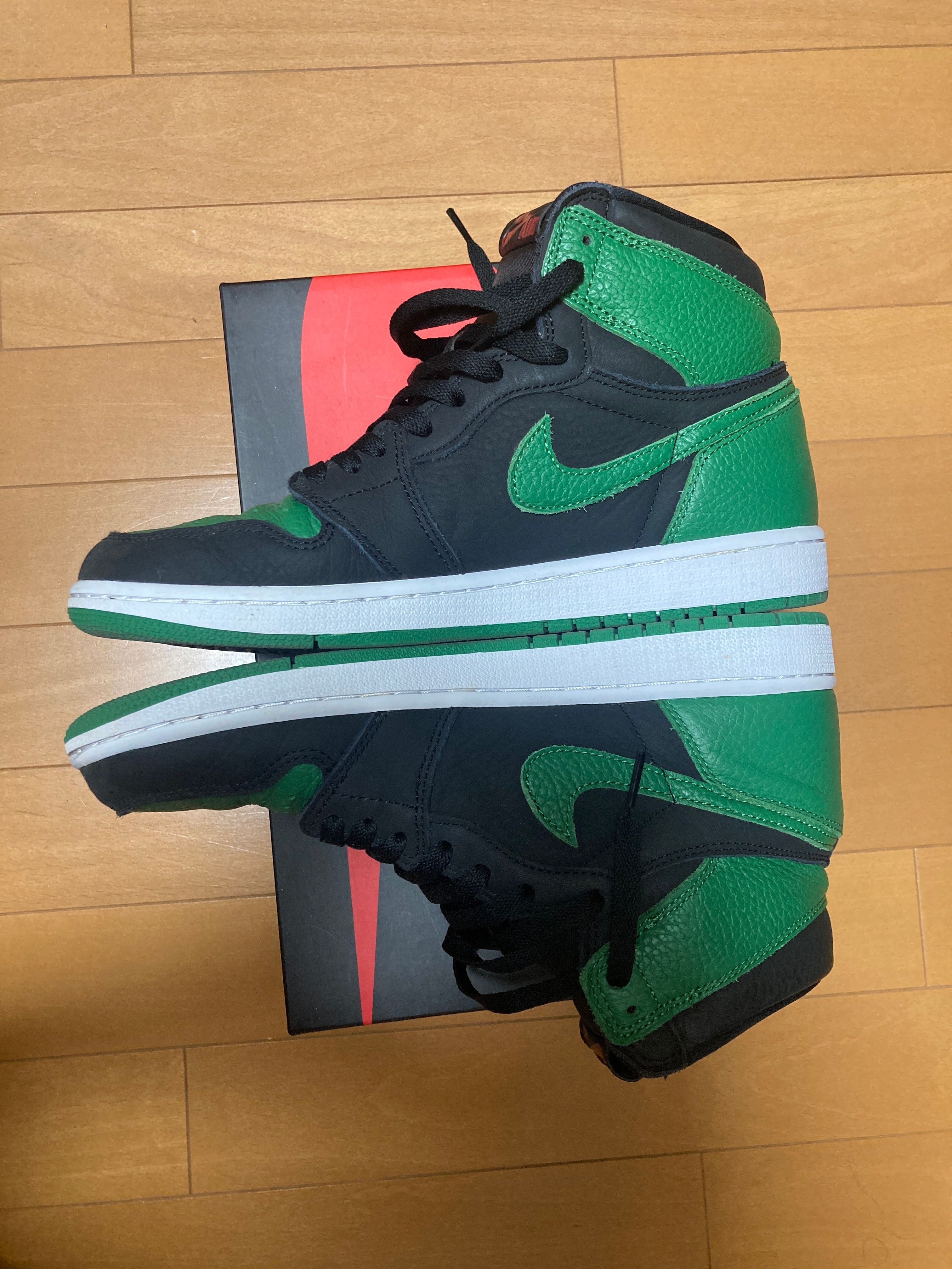 Nike Air Jordan 1 Retro High OG "Black/Pine Green" (2020)      