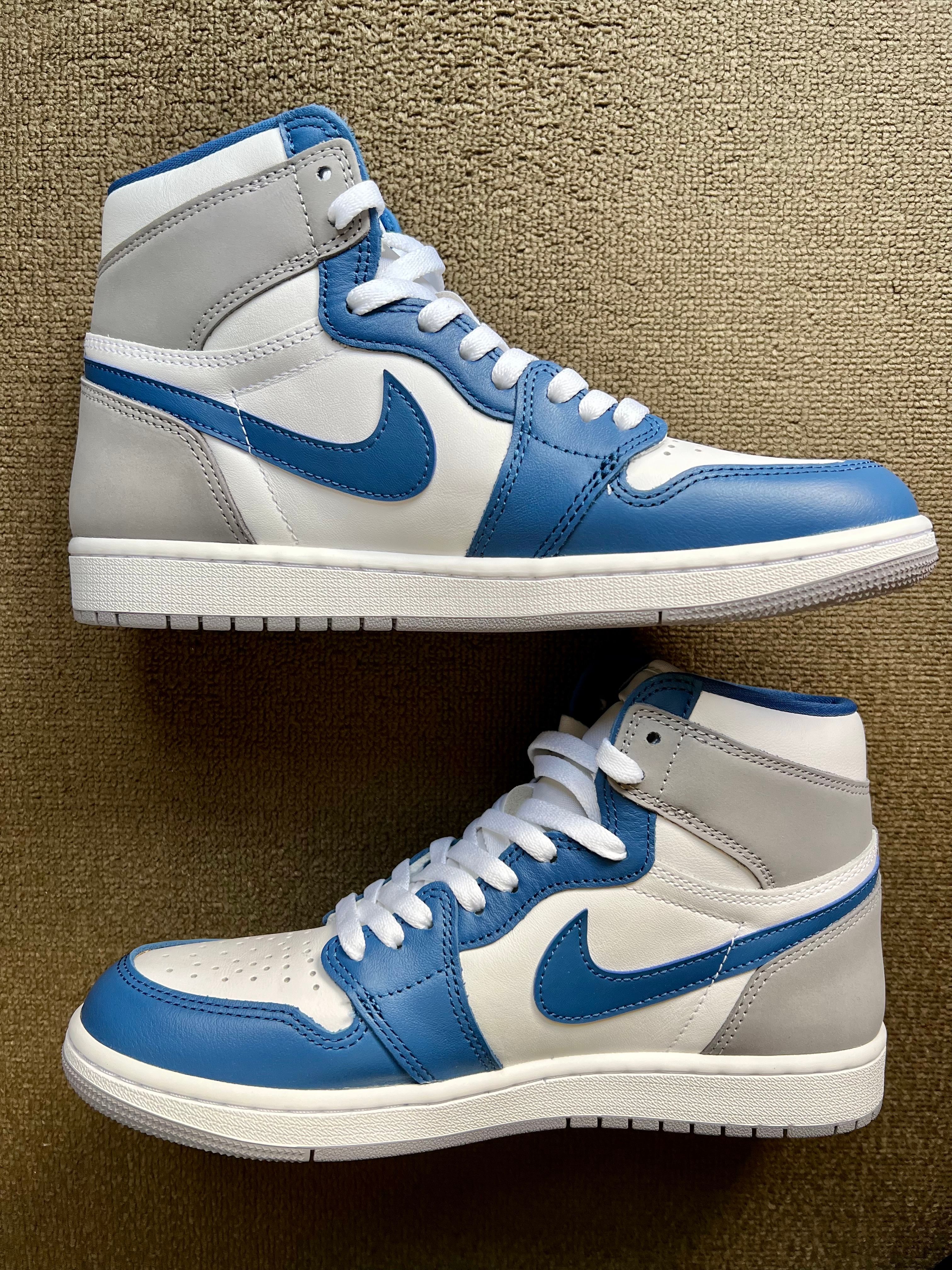 Nike Air Jordan 1 High OG "True Blue"