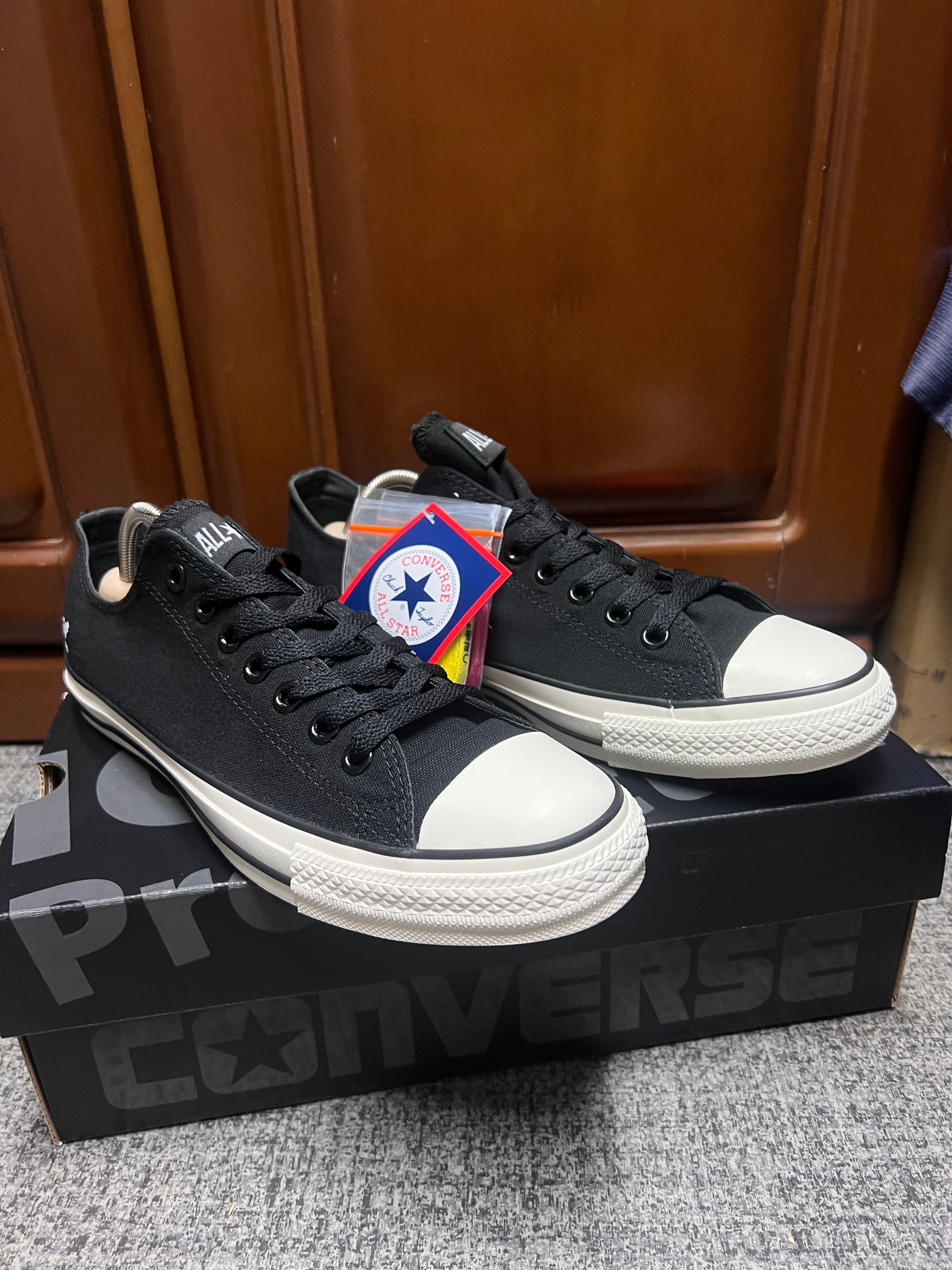 【推しの子】 × コンバース オールスター OX "苺プロダクション"  (ABCマート エクスクルーシブ)