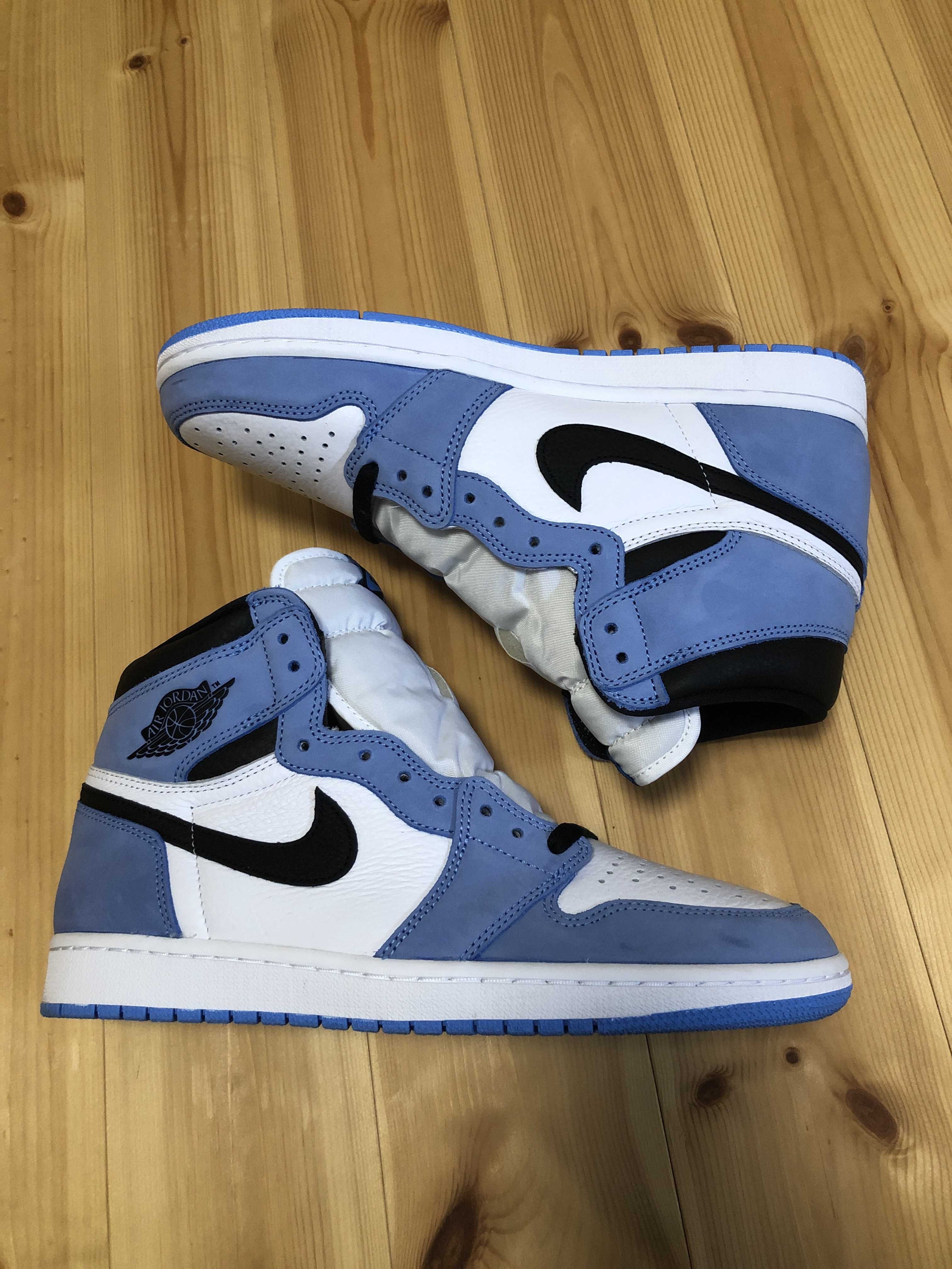 Nike Air Jordan 1 High OG "University Blue"