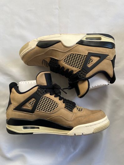 Nike Women's Air Jordan 4 "Mushroom"