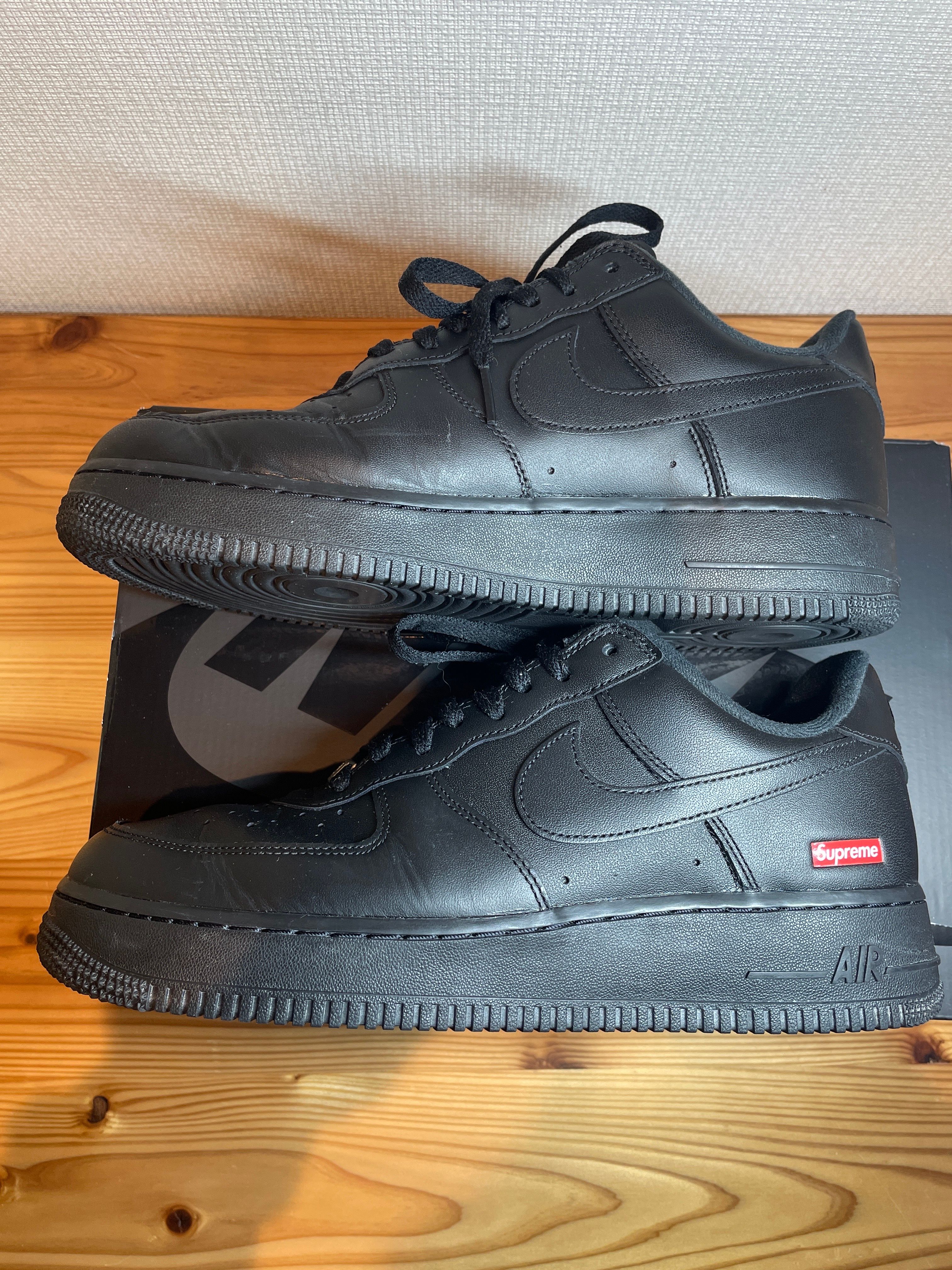 Supreme × Nike Air Force 1 Low "Black"