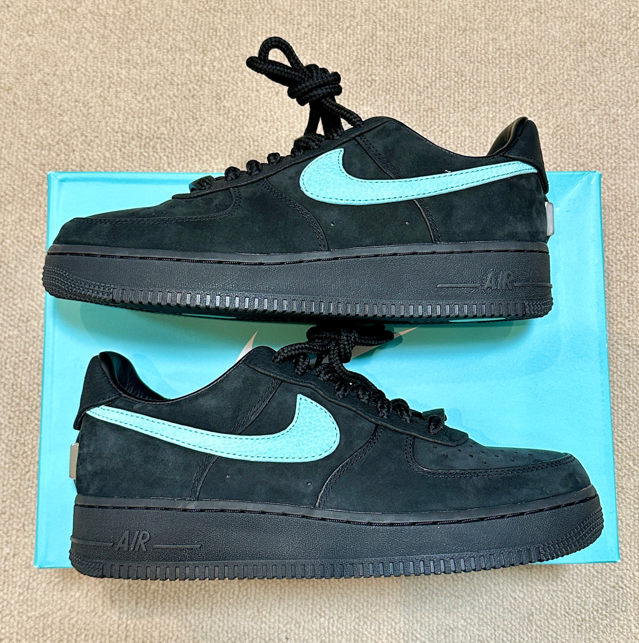 Tiffany & Co. × Nike Air Force 1 Low "1837"