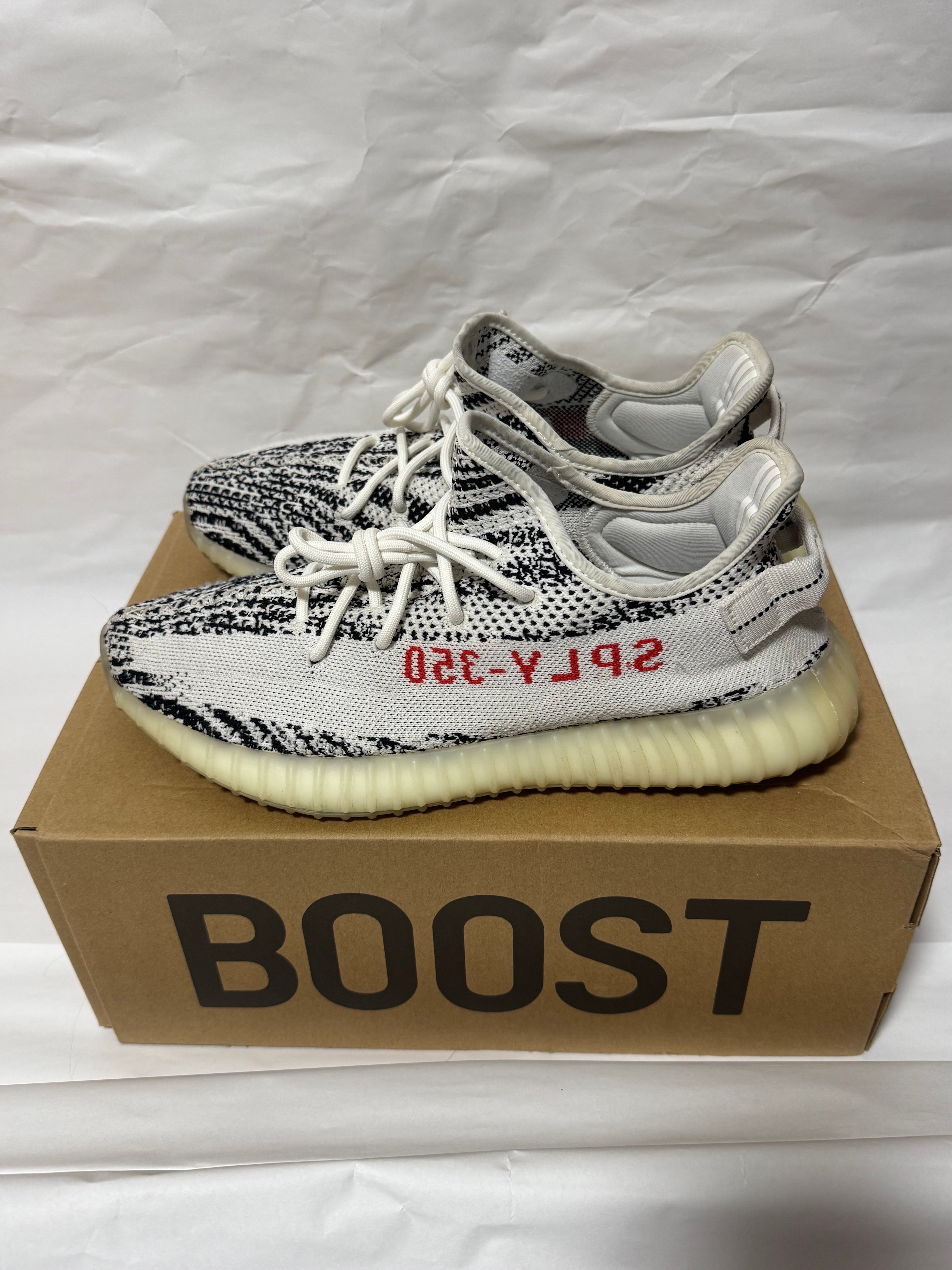 アディダス イージーブースト350V2 "ゼブラ"