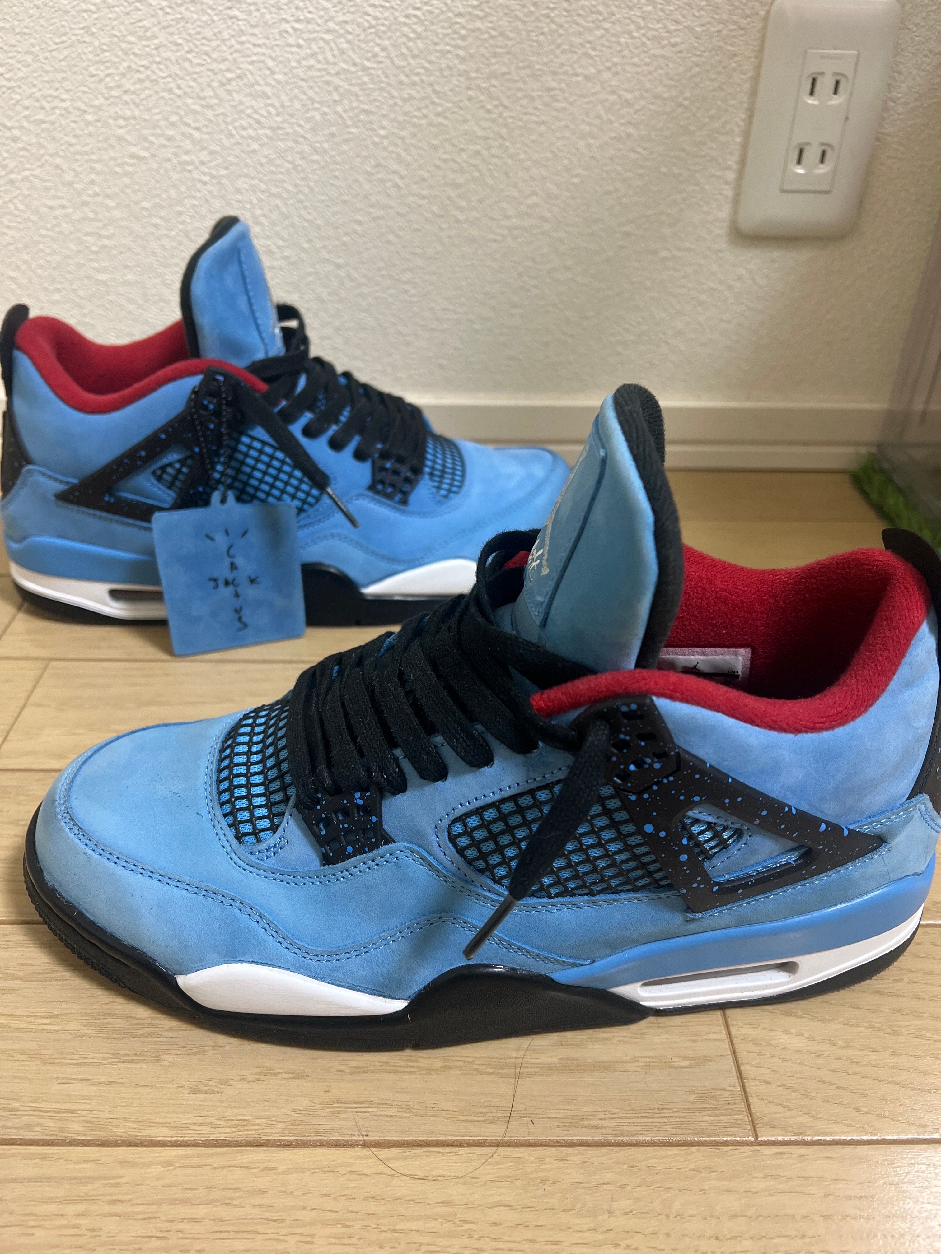 Travis Scott × Nike Air Jordan 4 Retro Cactus Jack "University Blue"