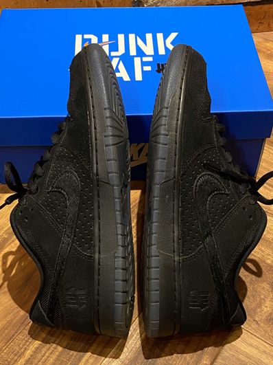 UNDEFEATED × Nike Dunk Low SP "5 ON IT"