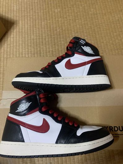 Nike GS Air Jordan 1 Retro High "Black Gym Red"