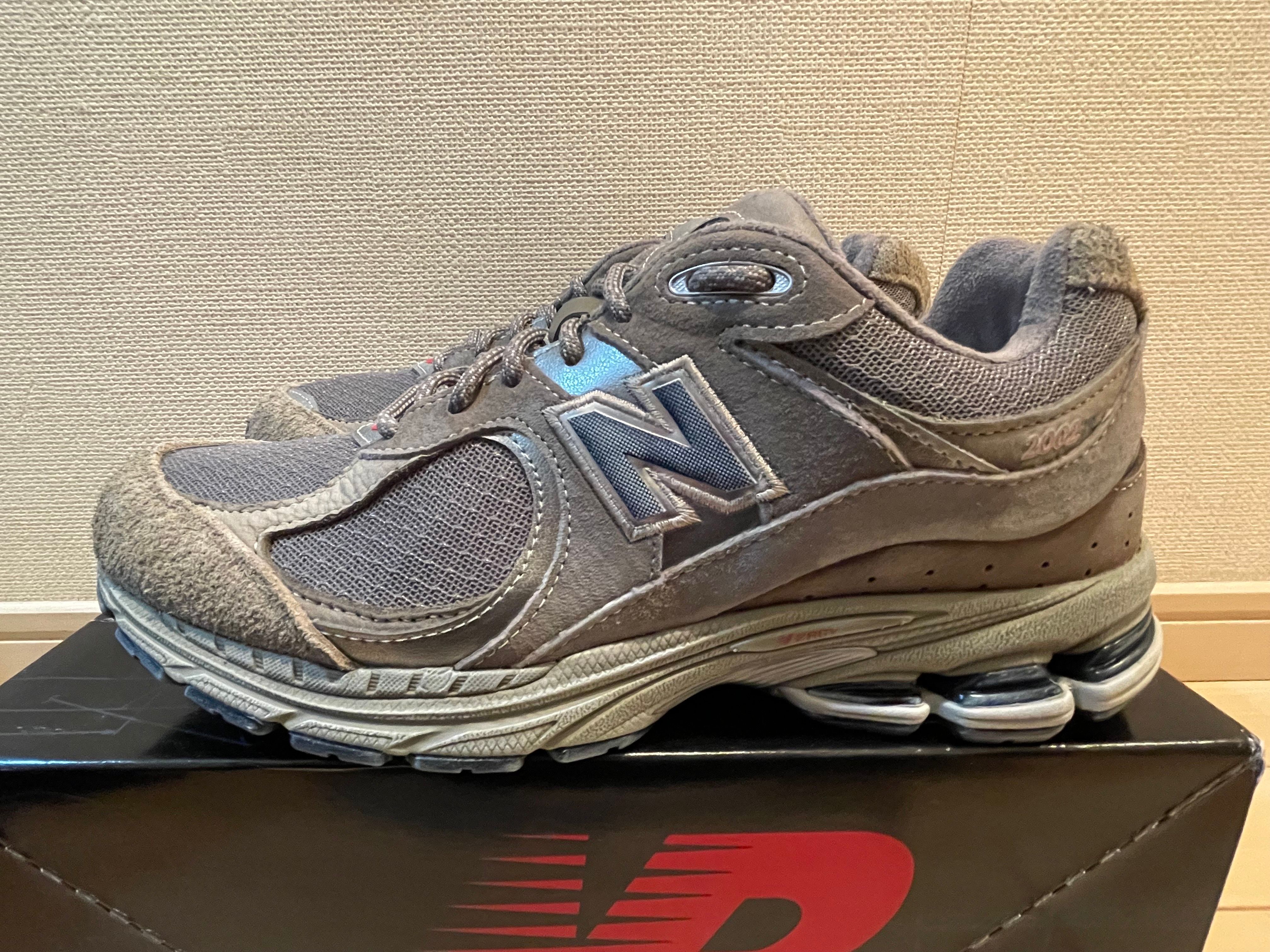 New Balance 2002R "Gray"