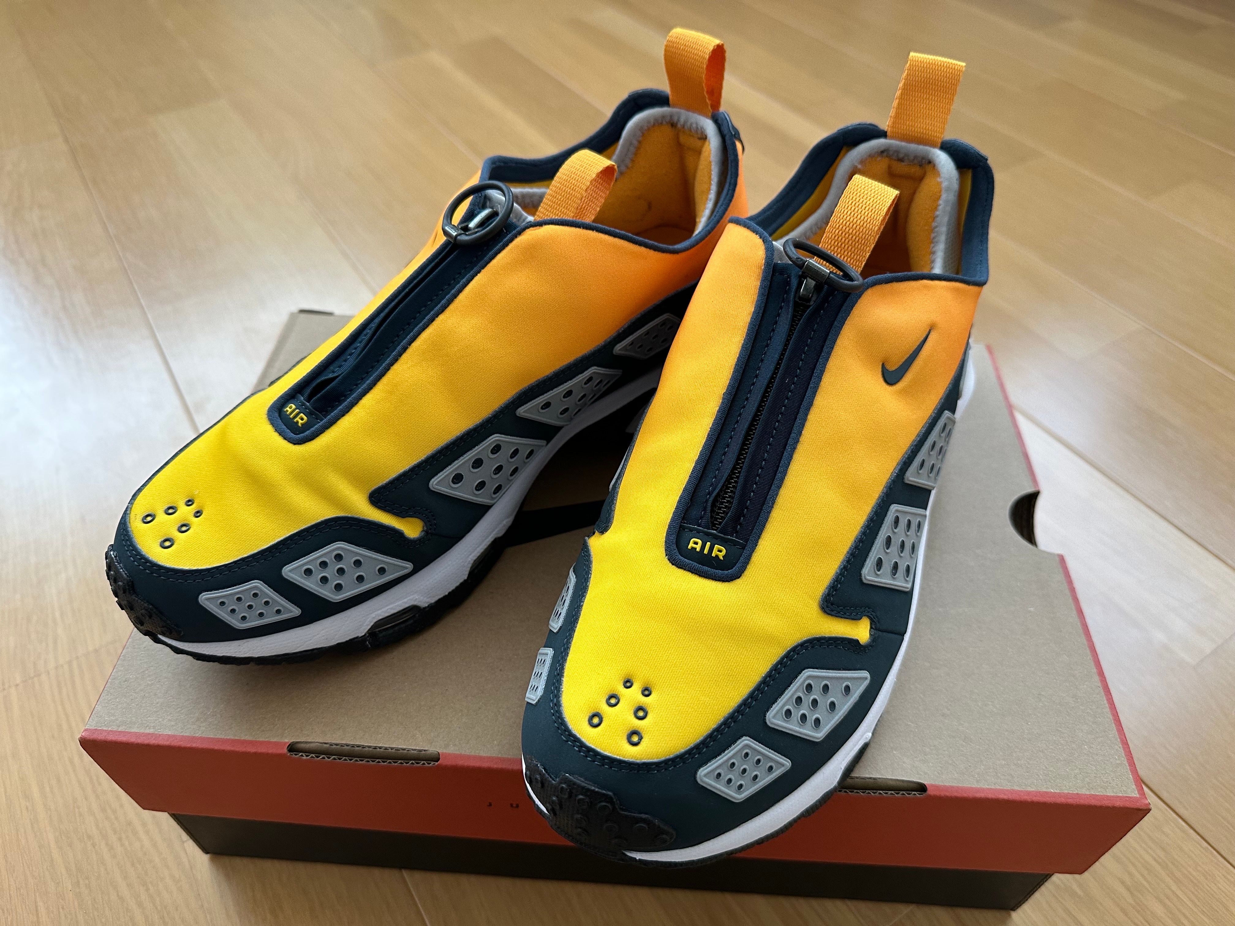 Nike Women's Air Max SNDR "Canyon Gold and Deep Ocean"