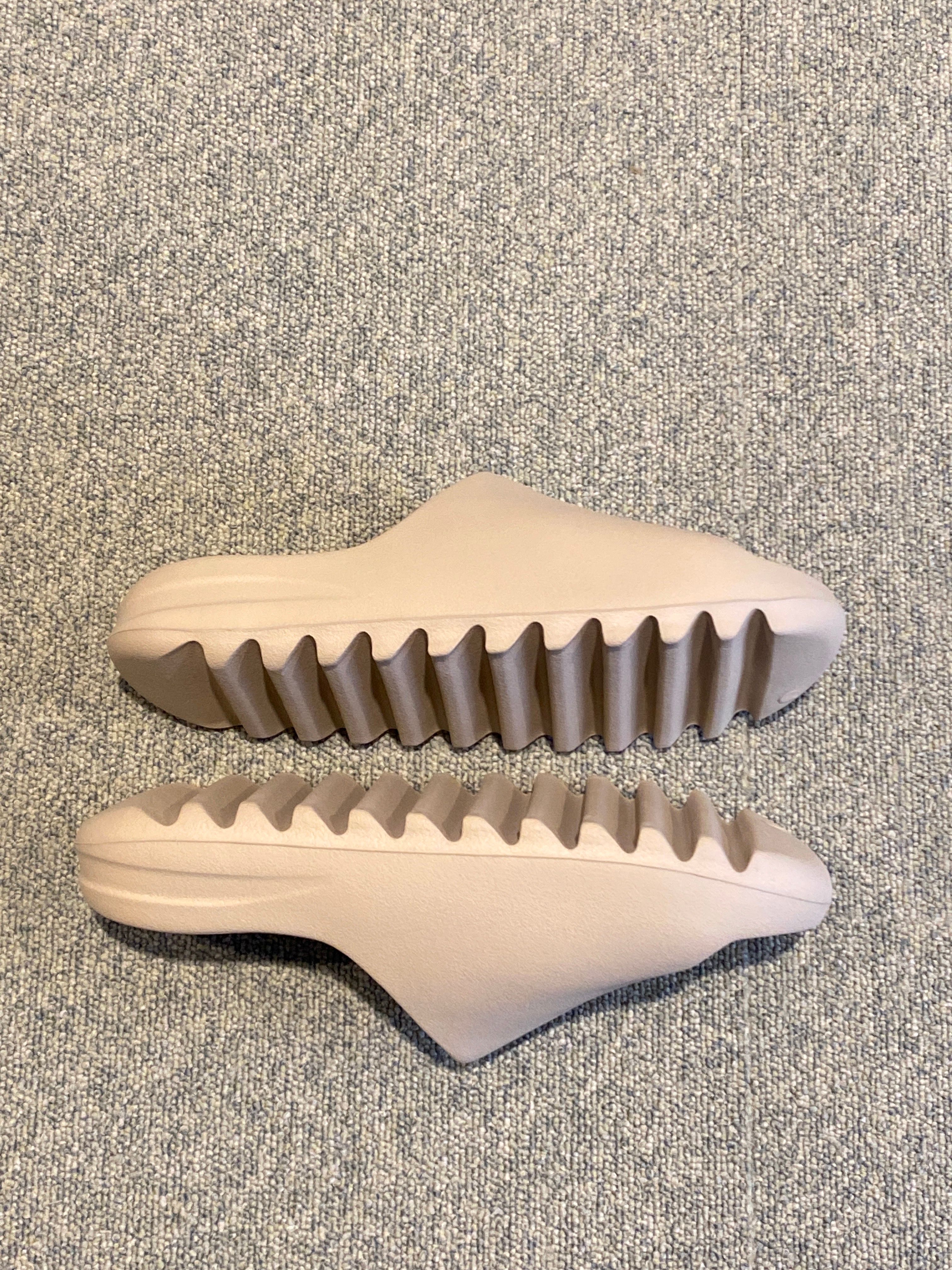 adidas YEEZY Slide "Pure" (GW1934)