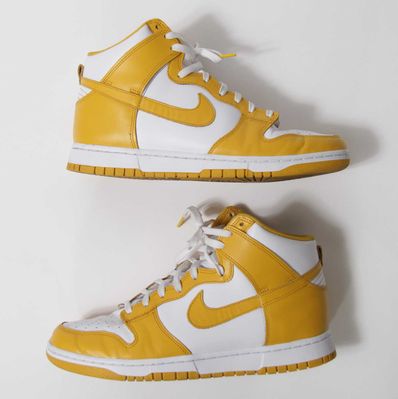 NIKE Women's DUNK HIGH "DARK SULFUR"