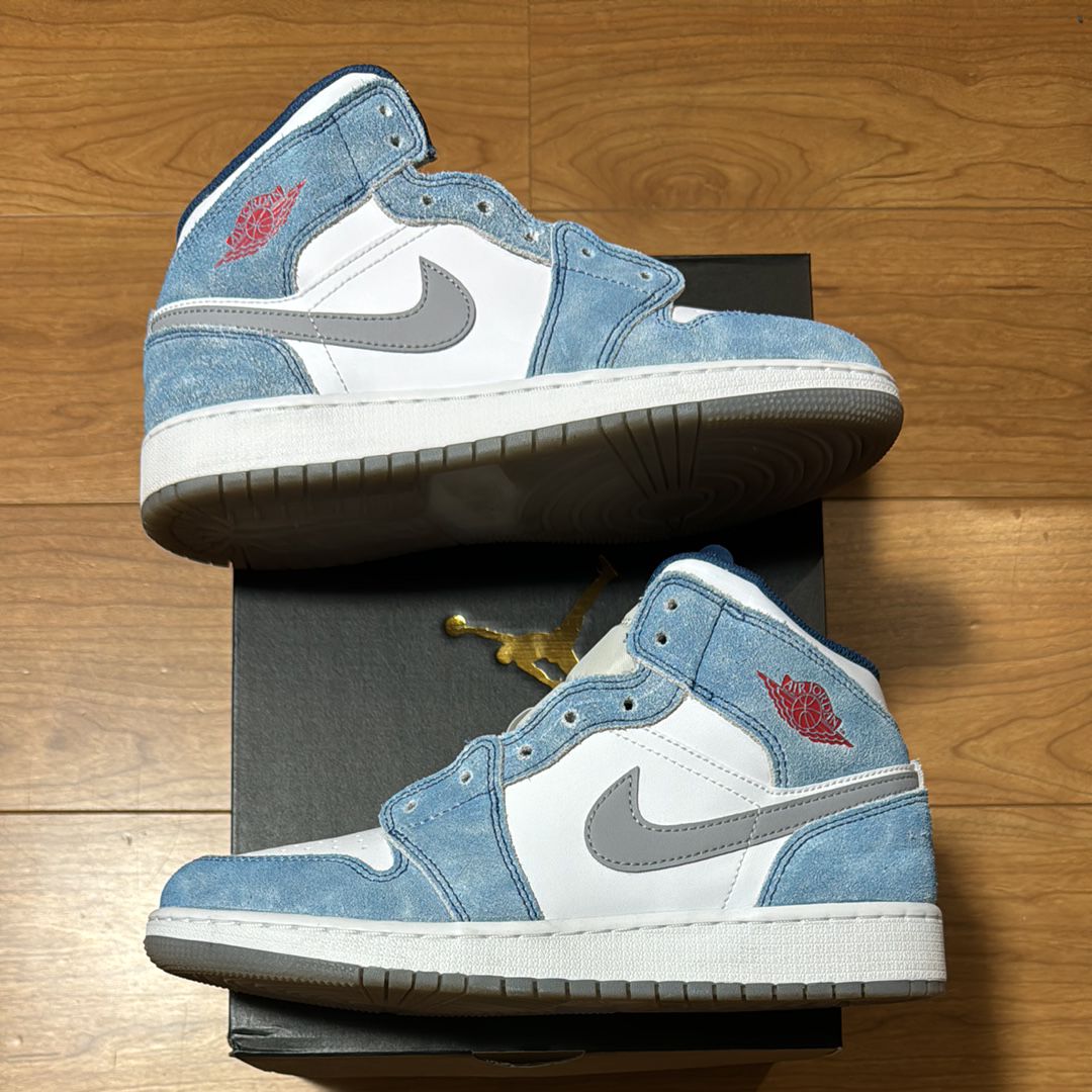 Nike GS Air Jordan 1 Mid "White/University Blue/Grey"