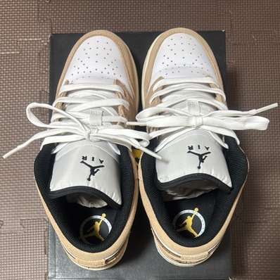 Nike GS Air Jordan 1 Low SE "Brown Elephant/Safari"
