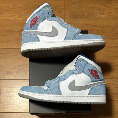 Nike Air Jordan 1 Mid SE "White/Hyper Royal/Red"