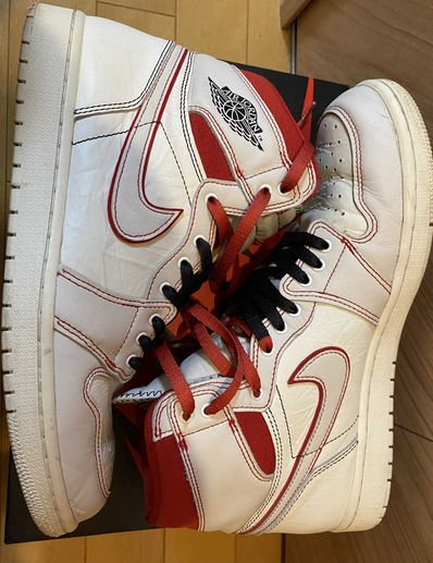 Nike Air Jordan 1 Retro High OG "Sail/University Red"