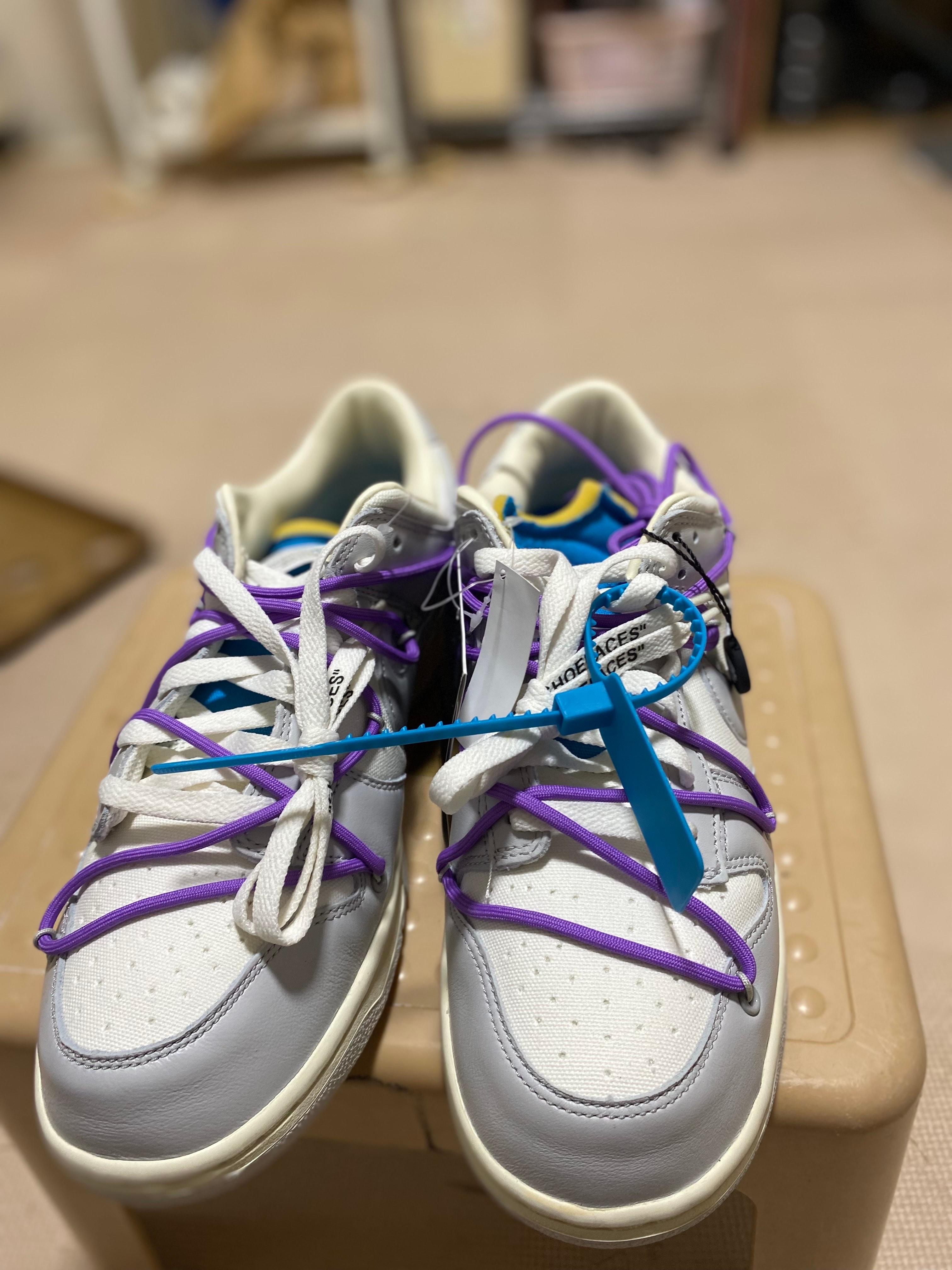 Off-White × Nike Dunk Low "Sail/Neutral Gray/Hyper Pink"